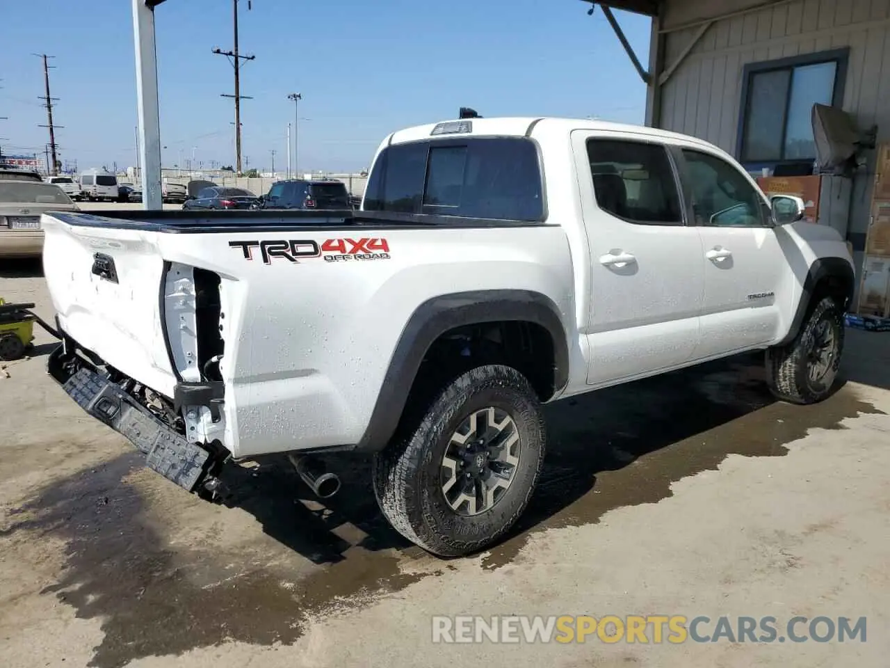 3 Photograph of a damaged car 3TMCZ5AN1PM621524 TOYOTA TACOMA 2023