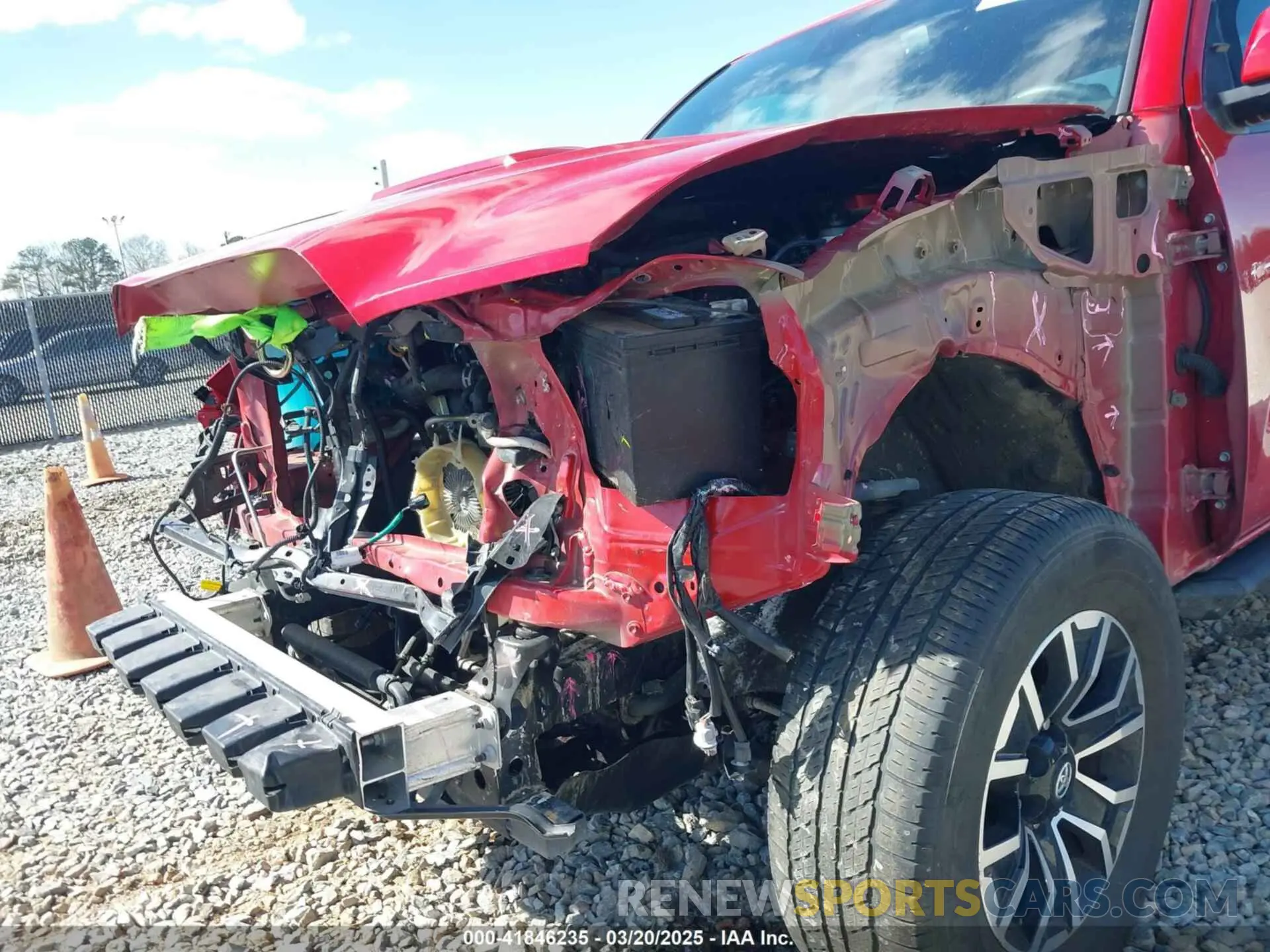 6 Фотография поврежденного автомобиля 3TMCZ5AN1PM623709 TOYOTA TACOMA 2023