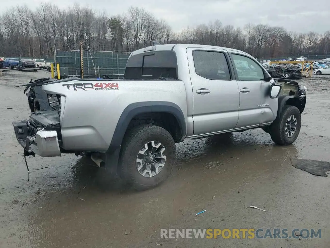 3 Фотография поврежденного автомобиля 3TMCZ5AN1PM640476 TOYOTA TACOMA 2023