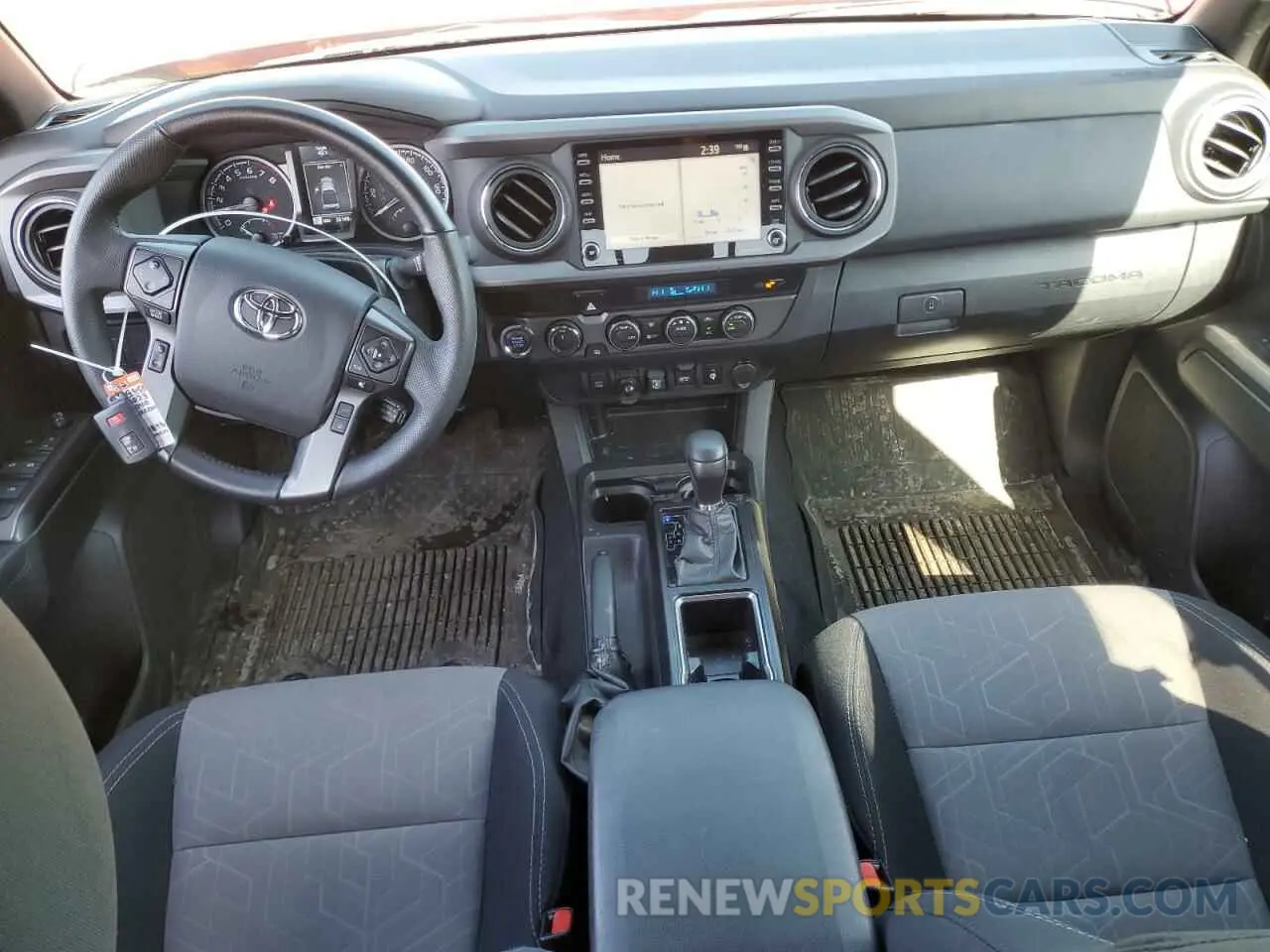 8 Фотография поврежденного автомобиля 3TMCZ5AN2PM534893 TOYOTA TACOMA 2023
