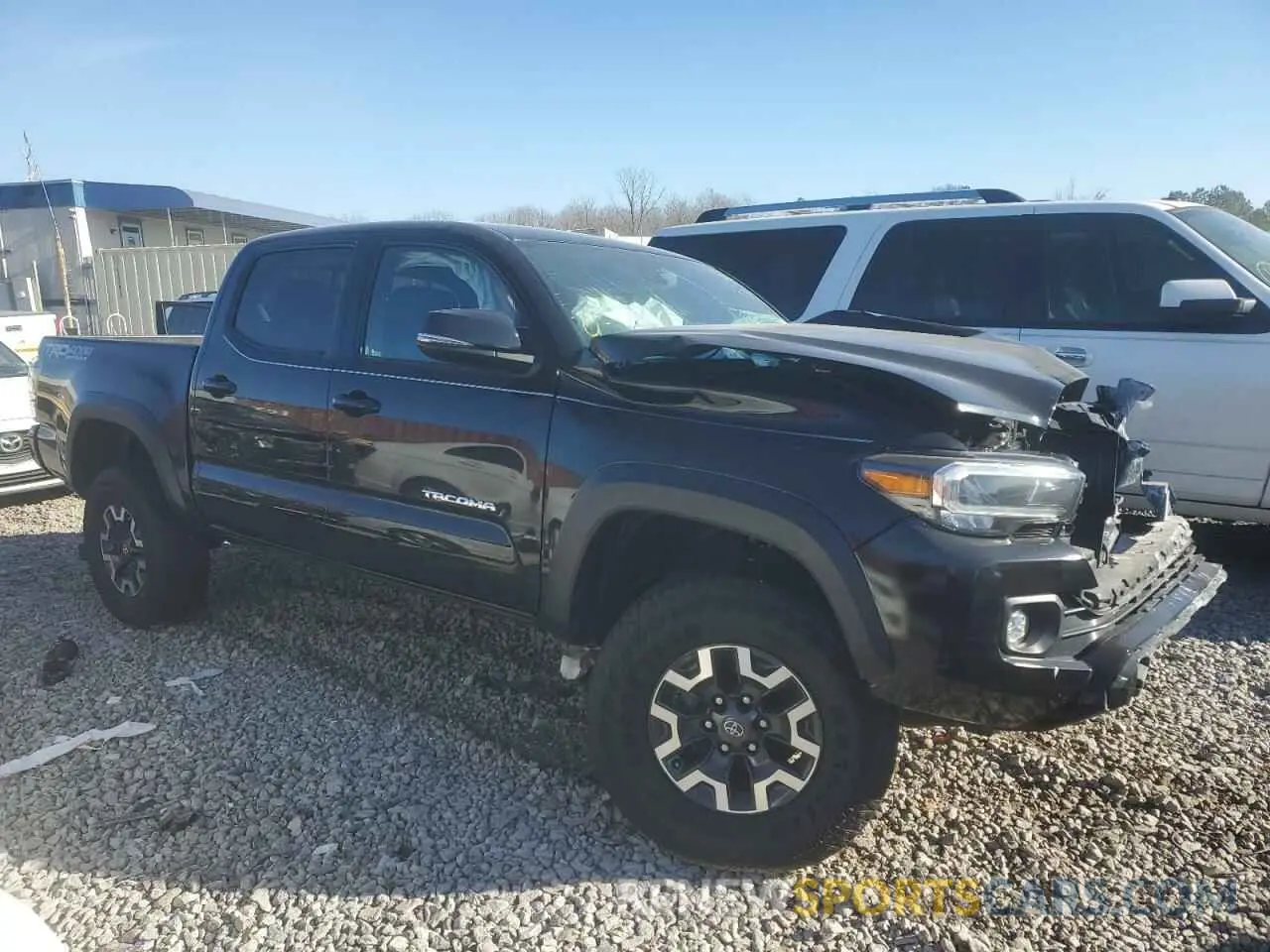 4 Фотография поврежденного автомобиля 3TMCZ5AN2PM536188 TOYOTA TACOMA 2023