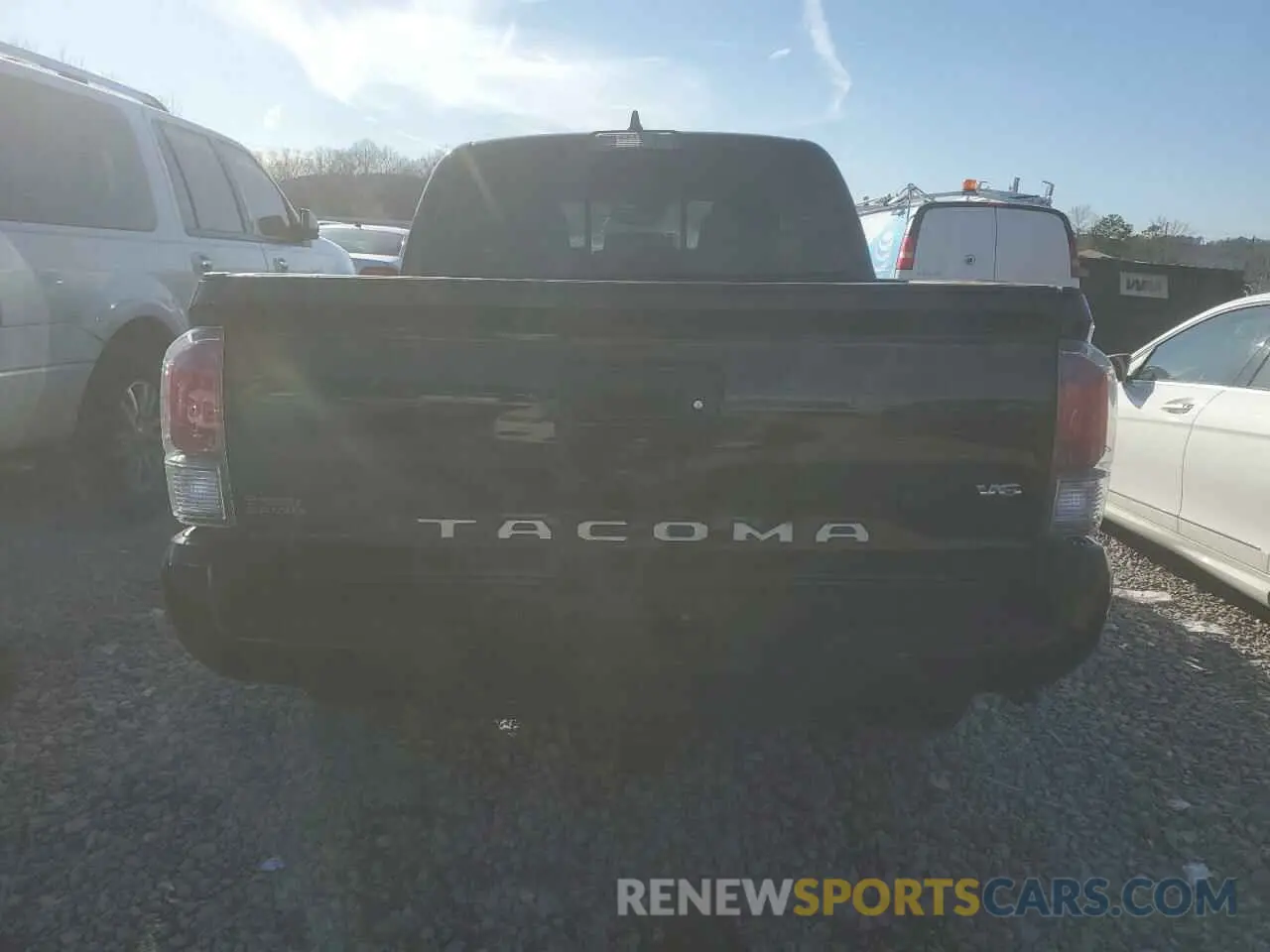 6 Фотография поврежденного автомобиля 3TMCZ5AN2PM536188 TOYOTA TACOMA 2023