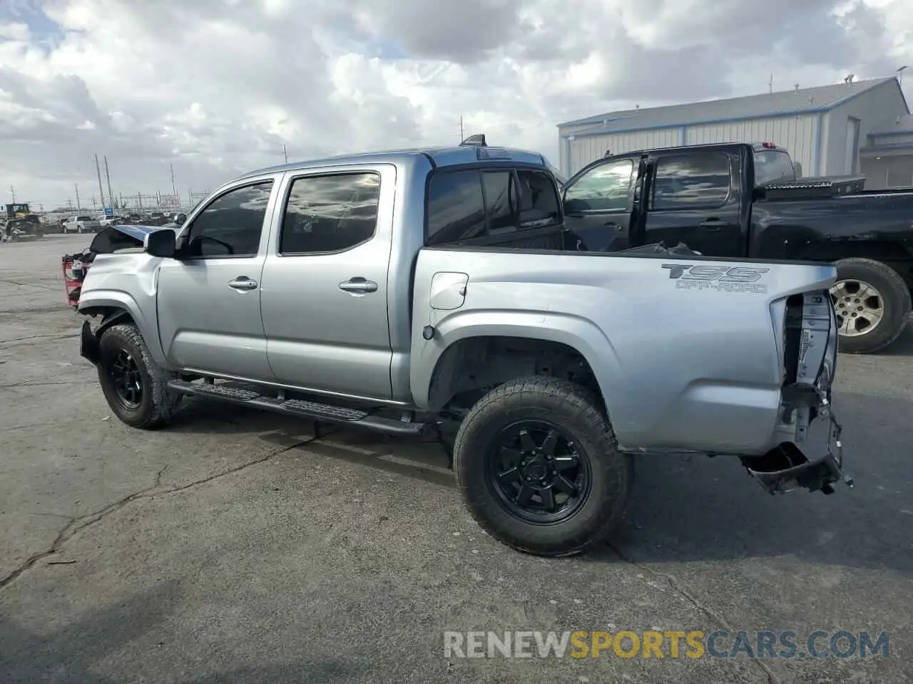 2 Фотография поврежденного автомобиля 3TMCZ5AN2PM543254 TOYOTA TACOMA 2023