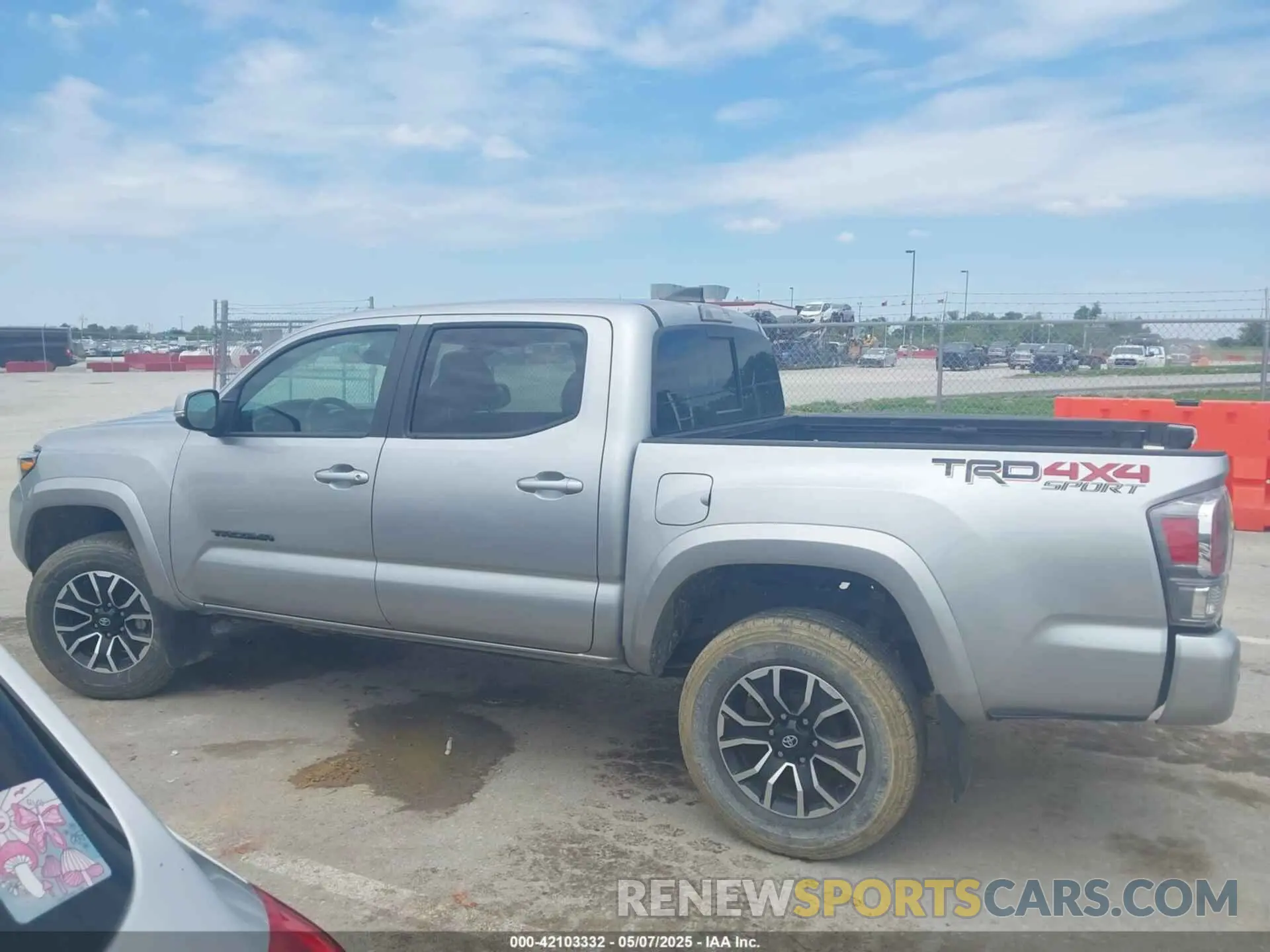 14 Фотография поврежденного автомобиля 3TMCZ5AN2PM553895 TOYOTA TACOMA 2023