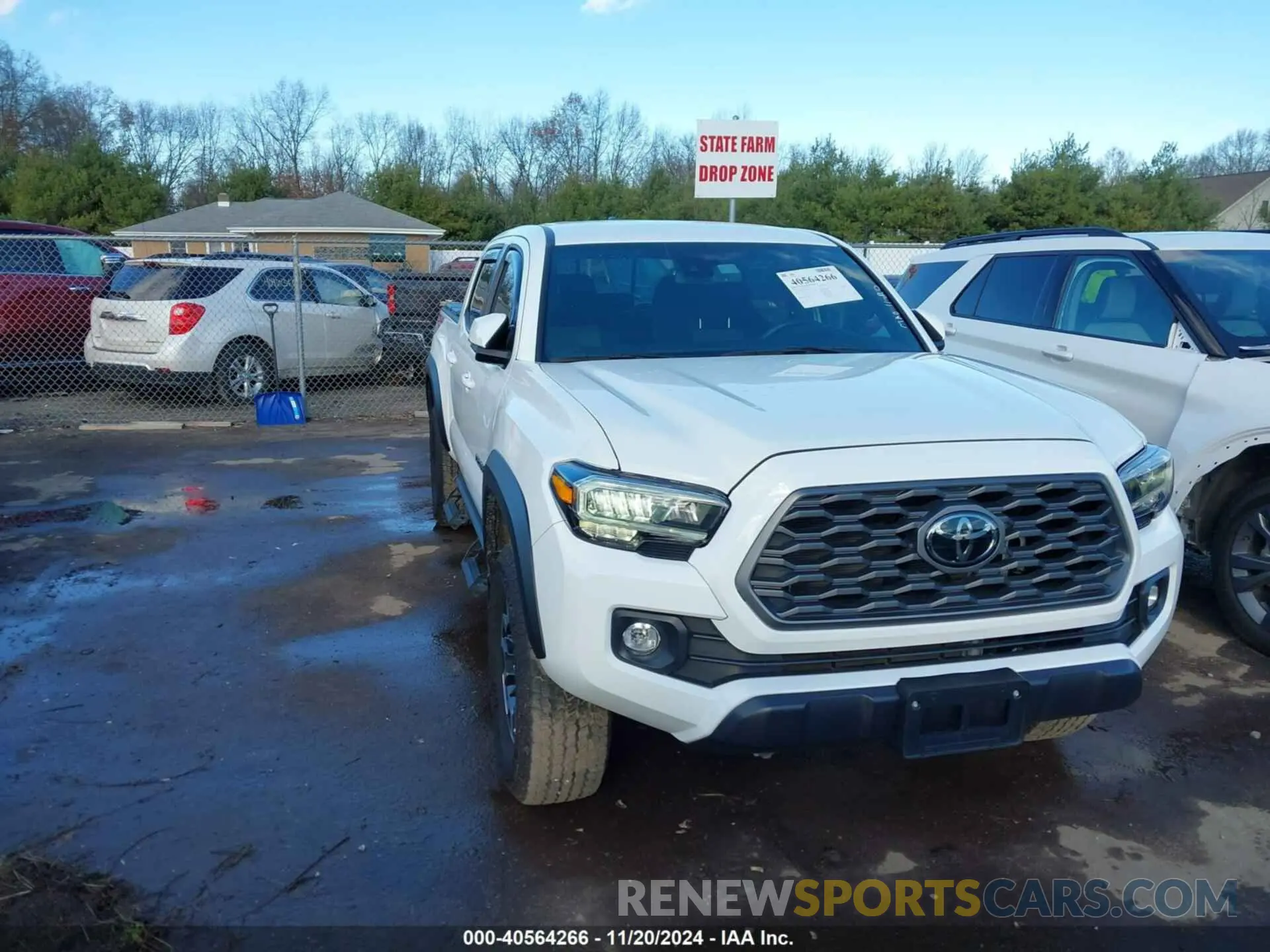 1 Фотография поврежденного автомобиля 3TMCZ5AN2PM558837 TOYOTA TACOMA 2023
