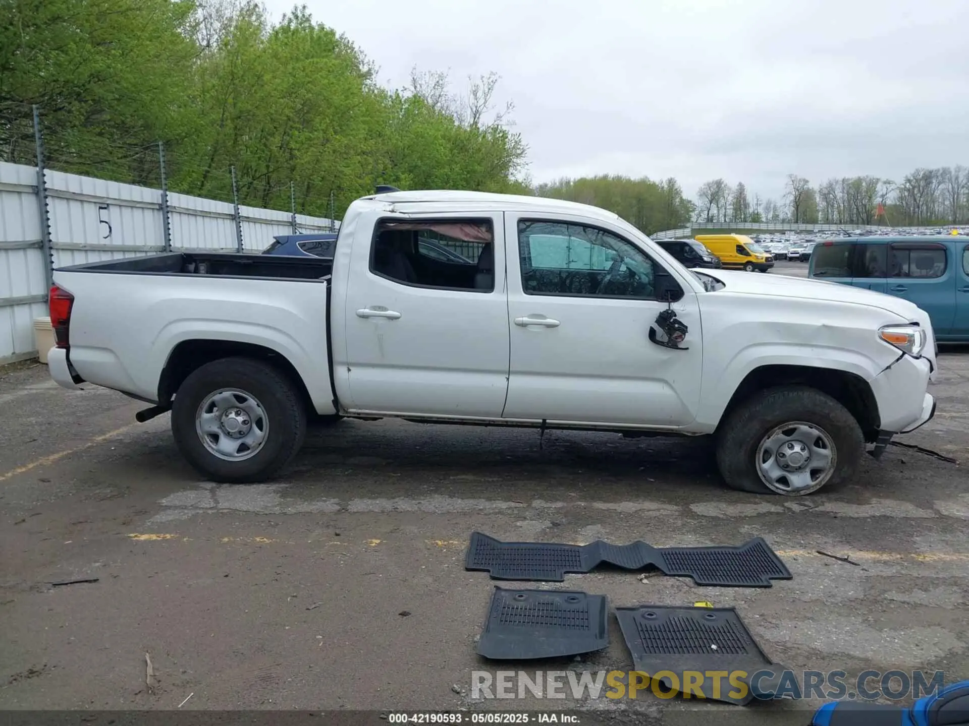 13 Photograph of a damaged car 3TMCZ5AN2PM630667 TOYOTA TACOMA 2023