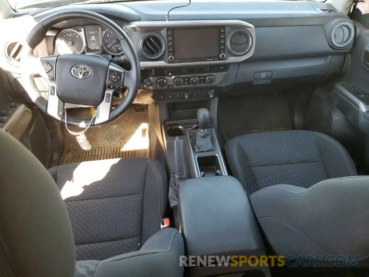 8 Фотография поврежденного автомобиля 3TMCZ5AN2PM633455 TOYOTA TACOMA 2023