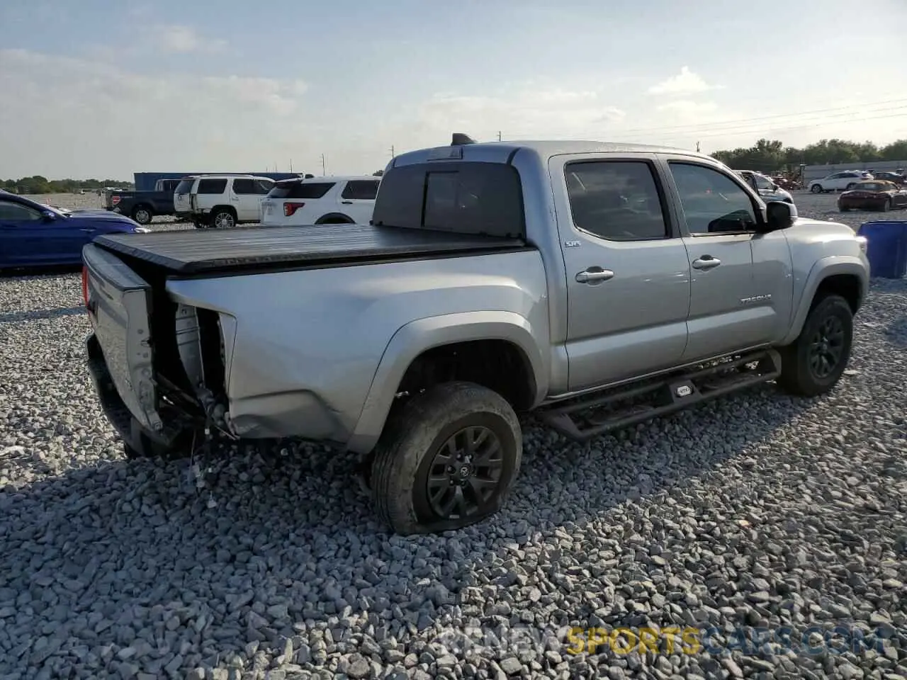 3 Photograph of a damaged car 3TMCZ5AN2PM639417 TOYOTA TACOMA 2023