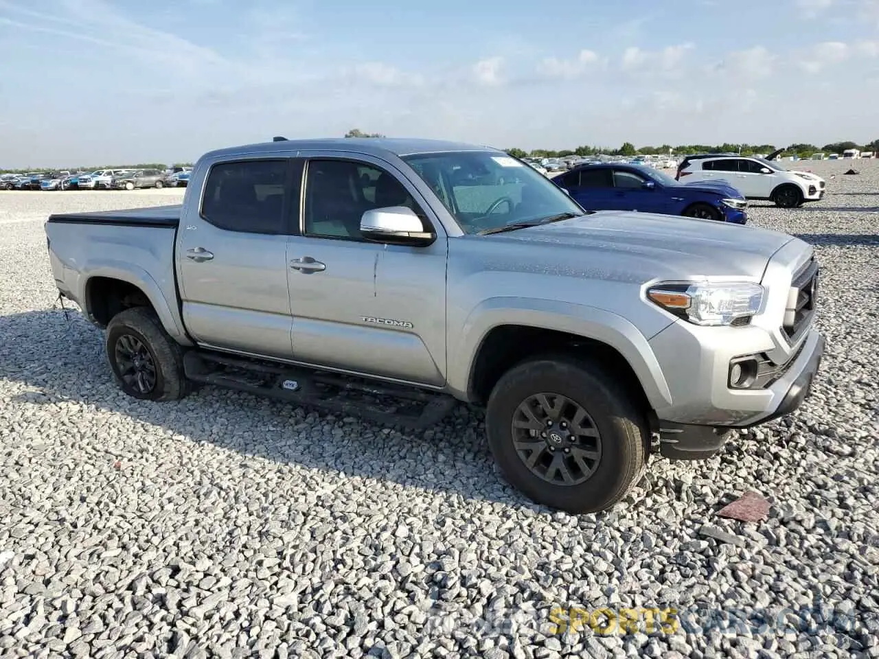 4 Photograph of a damaged car 3TMCZ5AN2PM639417 TOYOTA TACOMA 2023