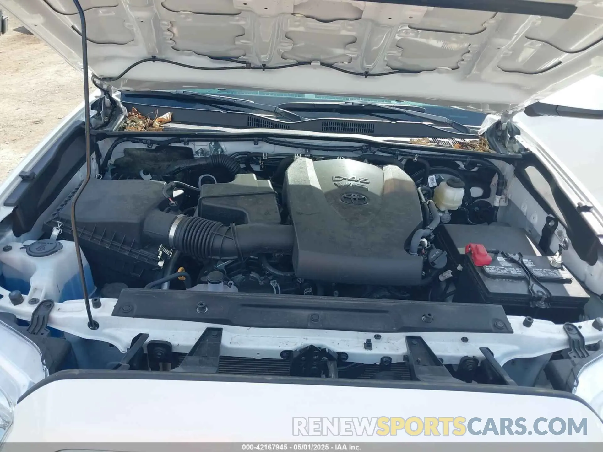 10 Фотография поврежденного автомобиля 3TMCZ5AN2PM642205 TOYOTA TACOMA 2023