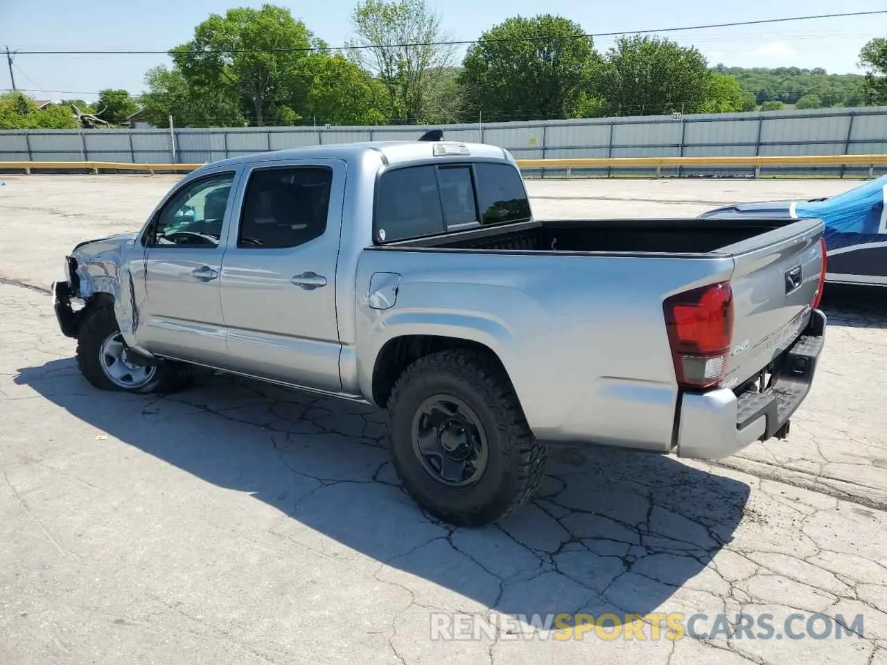 2 Фотография поврежденного автомобиля 3TMCZ5AN3PM592043 TOYOTA TACOMA 2023