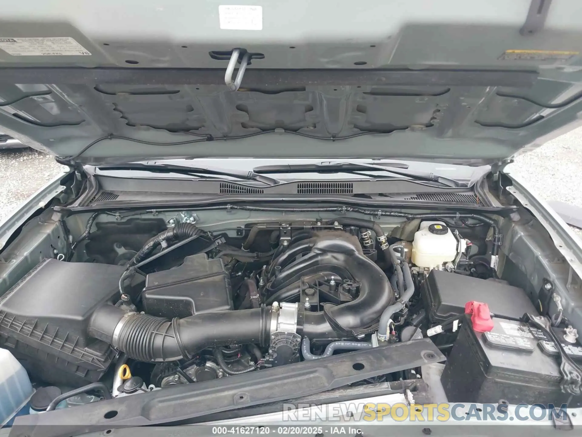 10 Фотография поврежденного автомобиля 3TMCZ5AN3PM621797 TOYOTA TACOMA 2023