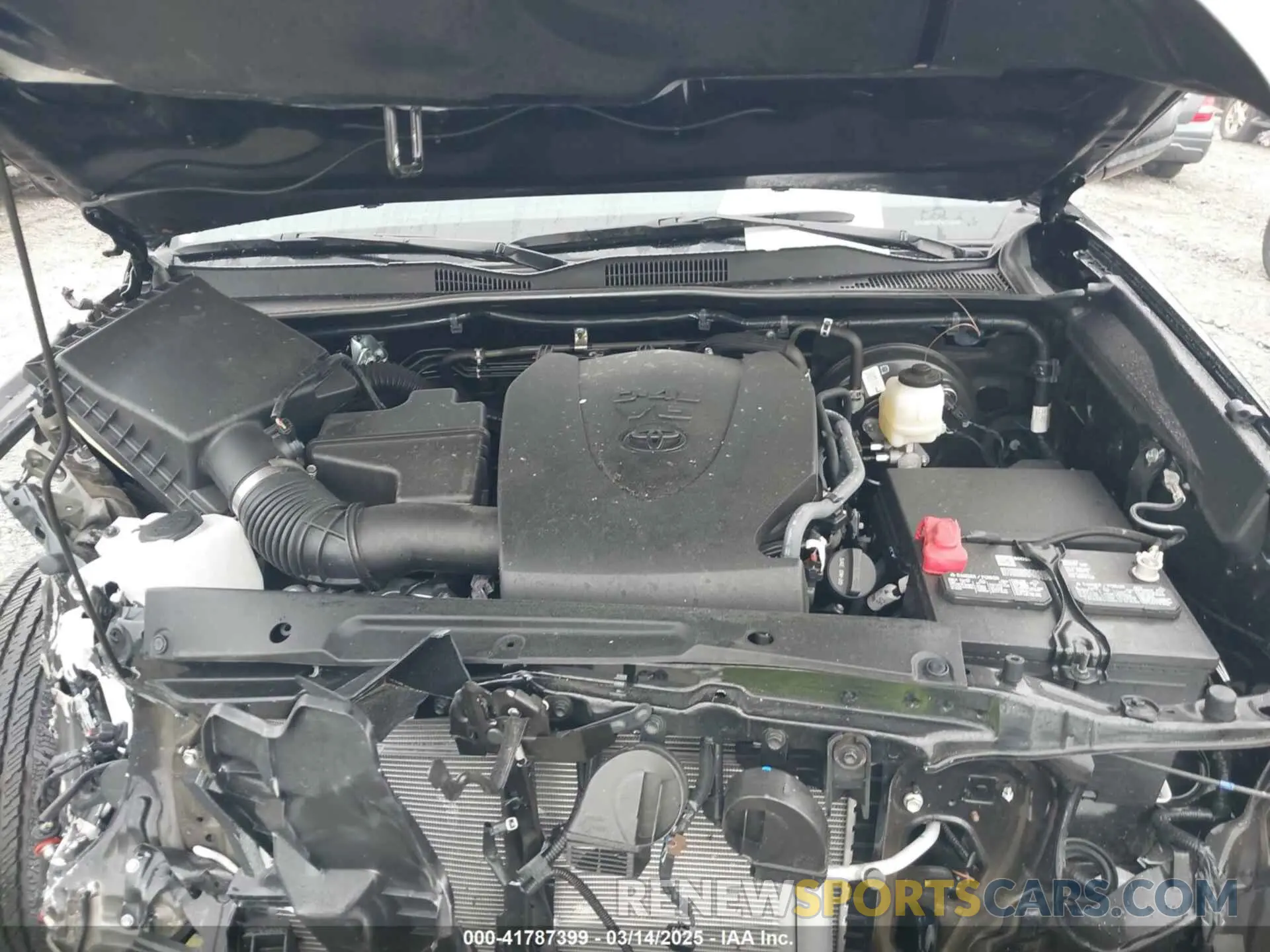 10 Фотография поврежденного автомобиля 3TMCZ5AN3PM633643 TOYOTA TACOMA 2023