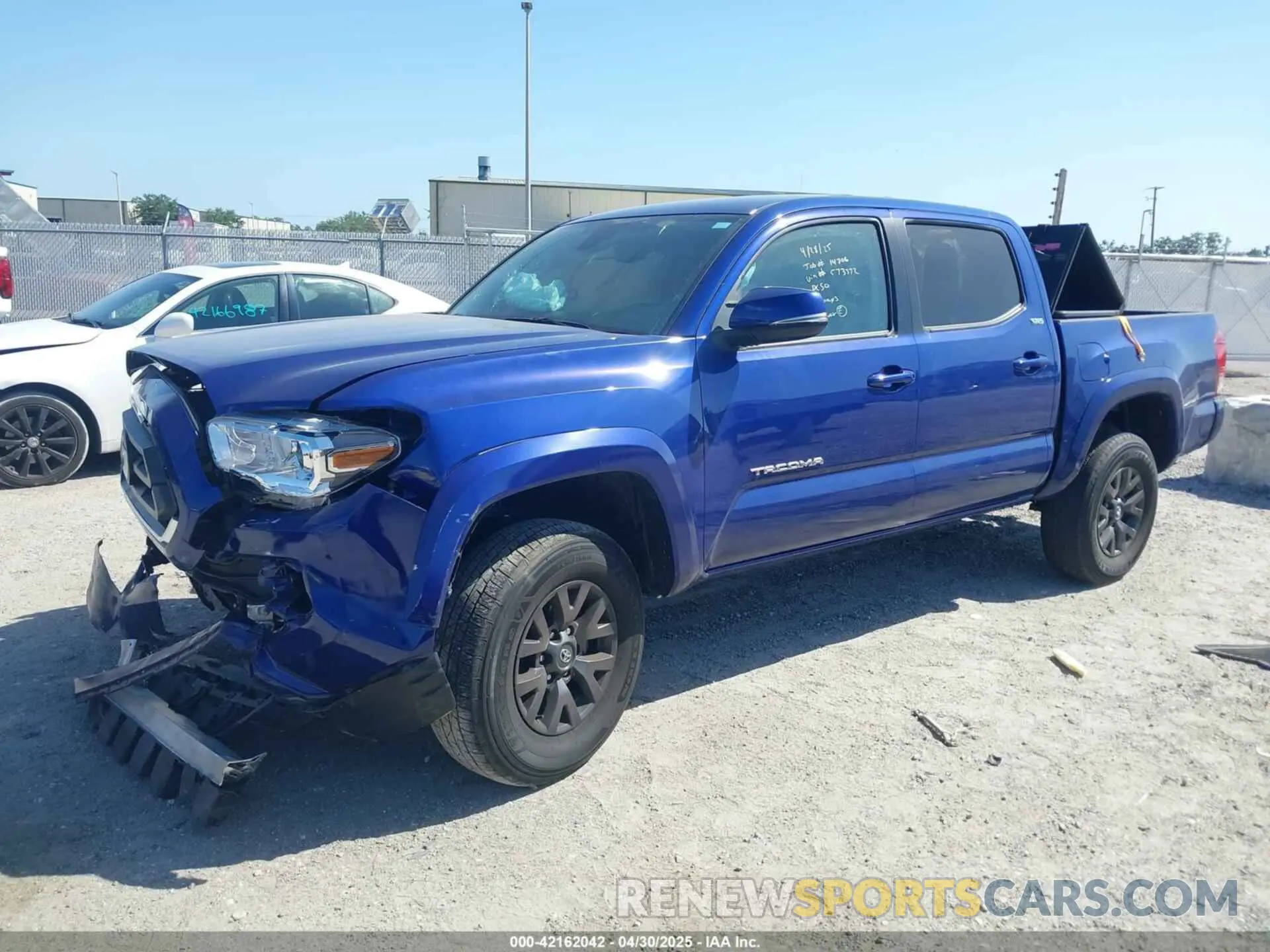 2 Фотография поврежденного автомобиля 3TMCZ5AN4PM573372 TOYOTA TACOMA 2023