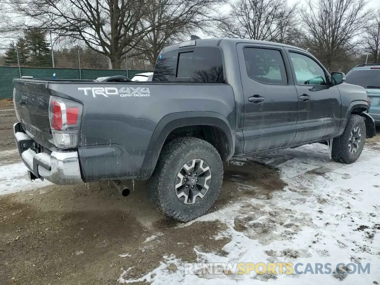 3 Фотография поврежденного автомобиля 3TMCZ5AN4PM587952 TOYOTA TACOMA 2023
