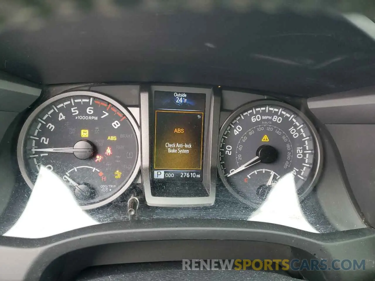 9 Фотография поврежденного автомобиля 3TMCZ5AN4PM587952 TOYOTA TACOMA 2023