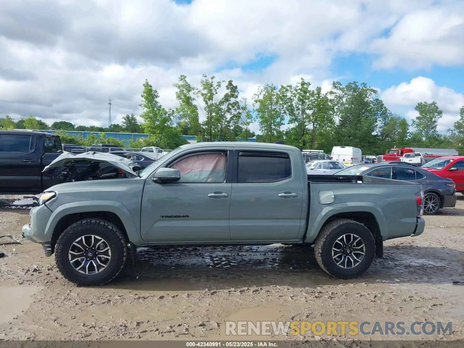 13 Фотография поврежденного автомобиля 3TMCZ5AN4PM621632 TOYOTA TACOMA 2023