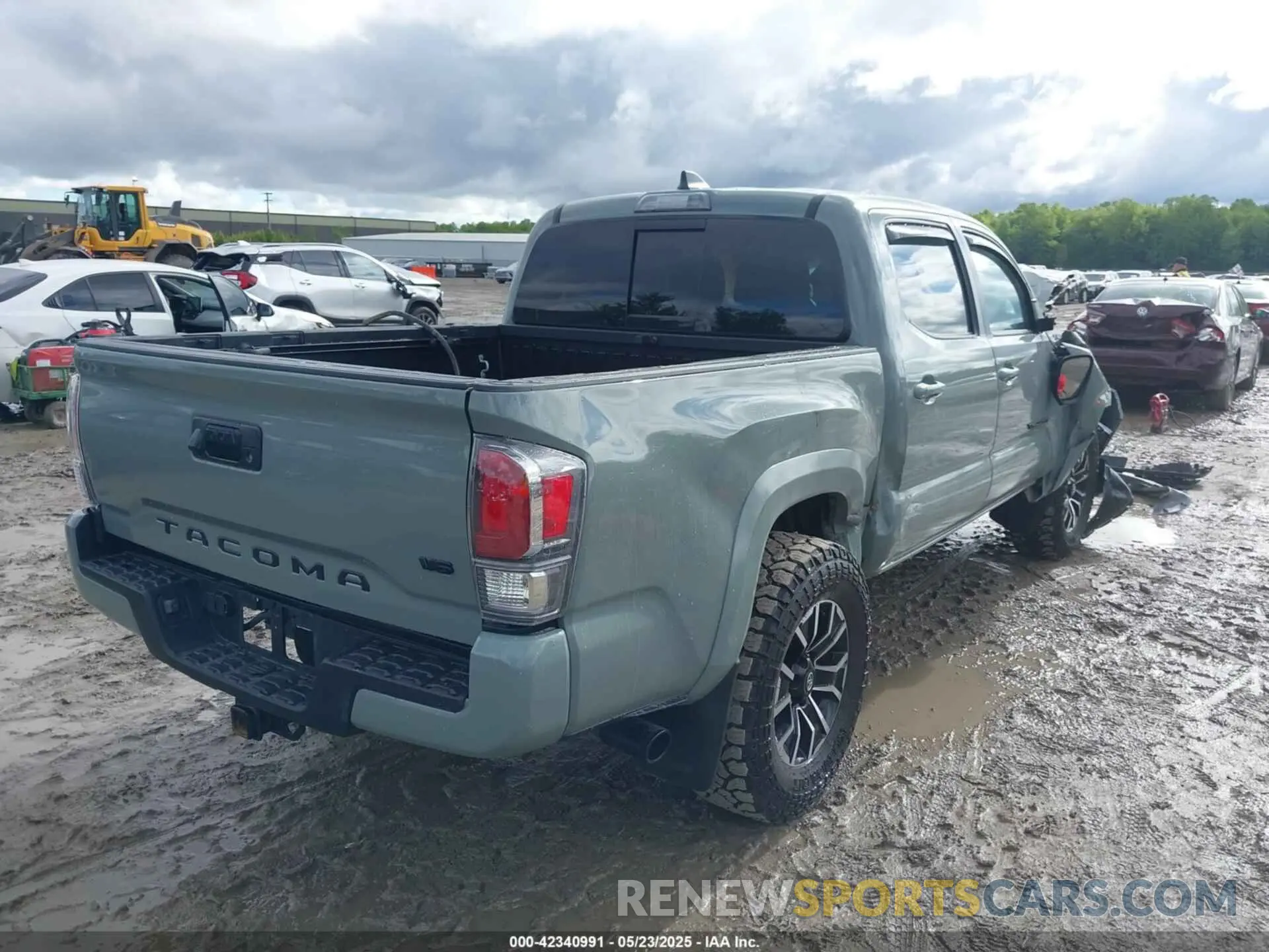 4 Фотография поврежденного автомобиля 3TMCZ5AN4PM621632 TOYOTA TACOMA 2023