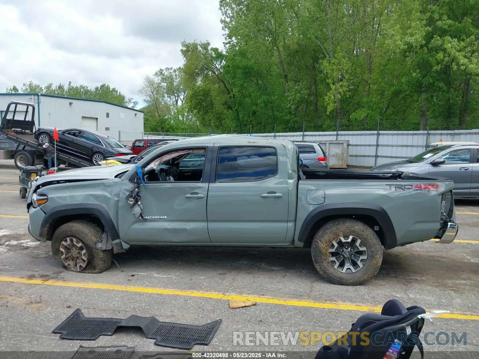 14 Фотография поврежденного автомобиля 3TMCZ5AN5PM541627 TOYOTA TACOMA 2023