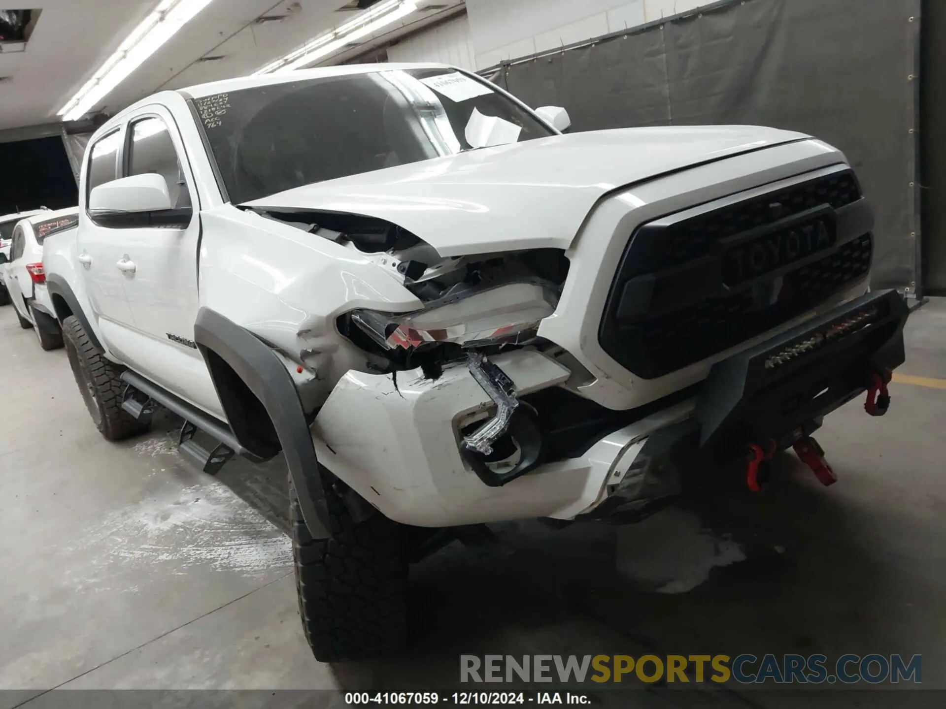 1 Фотография поврежденного автомобиля 3TMCZ5AN5PM576717 TOYOTA TACOMA 2023