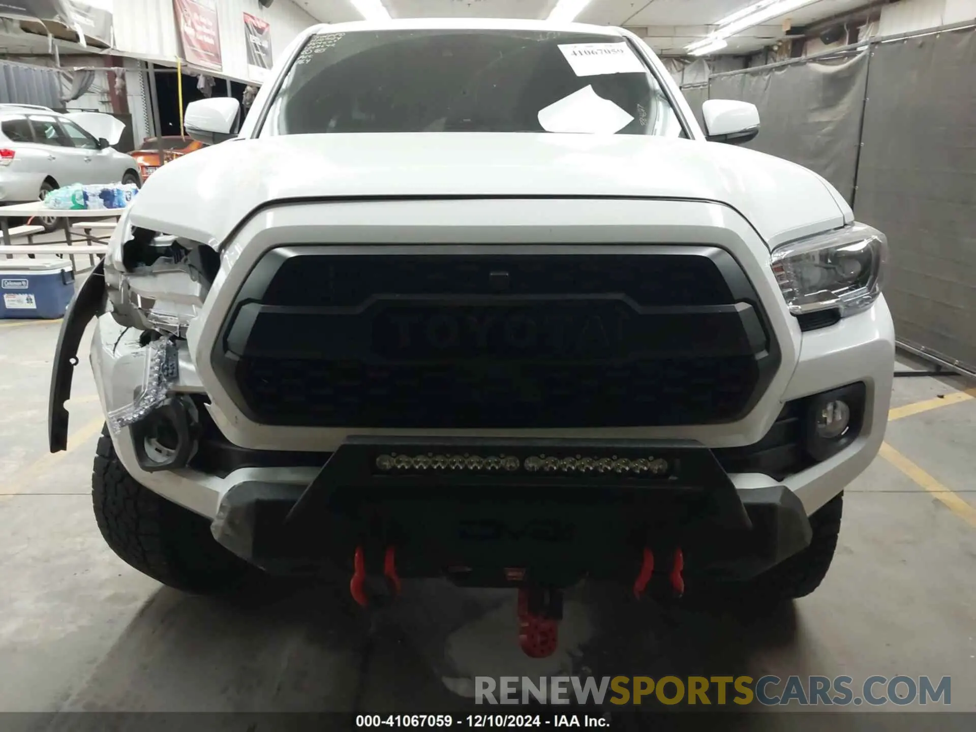 11 Фотография поврежденного автомобиля 3TMCZ5AN5PM576717 TOYOTA TACOMA 2023