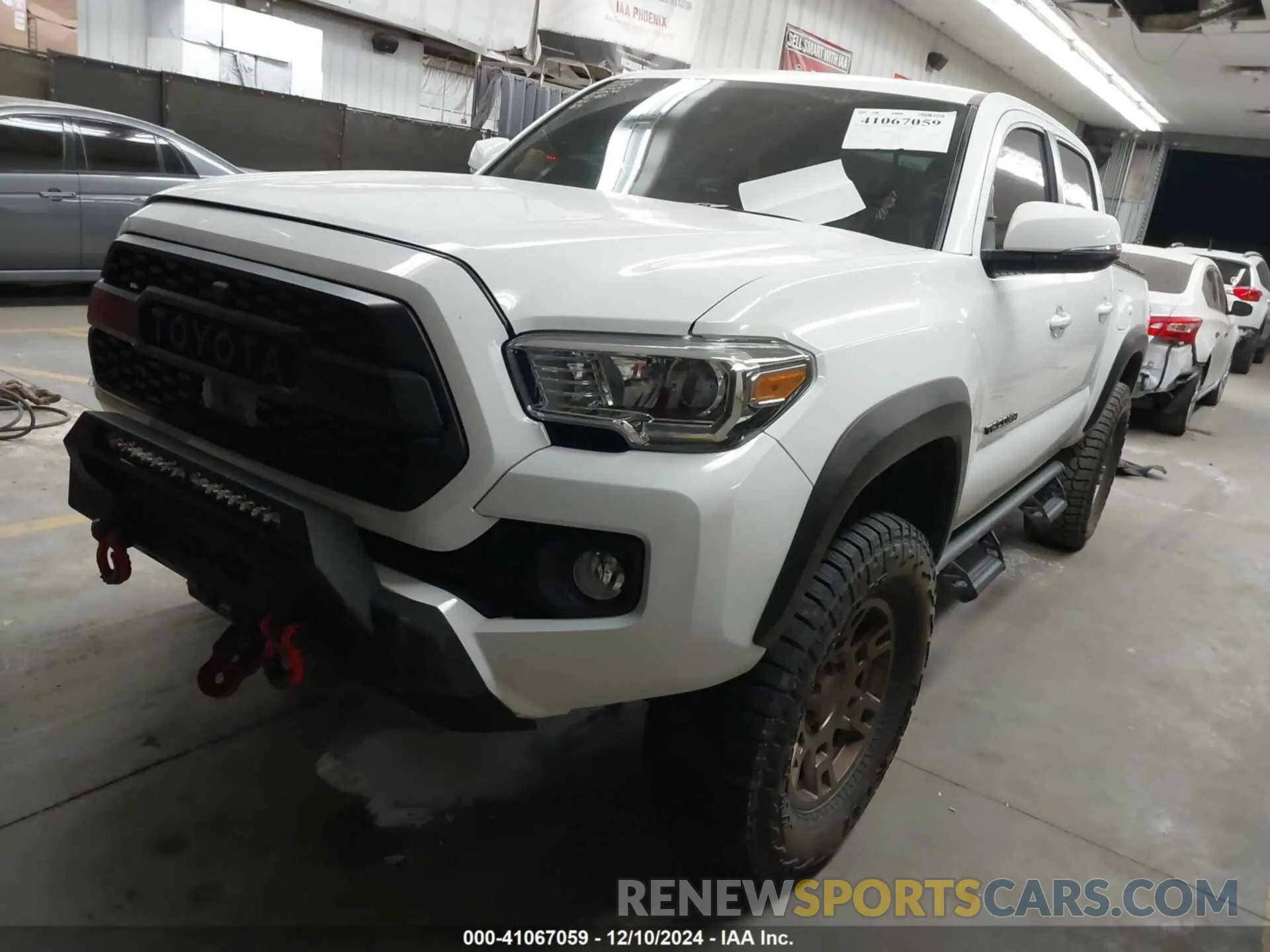 2 Фотография поврежденного автомобиля 3TMCZ5AN5PM576717 TOYOTA TACOMA 2023