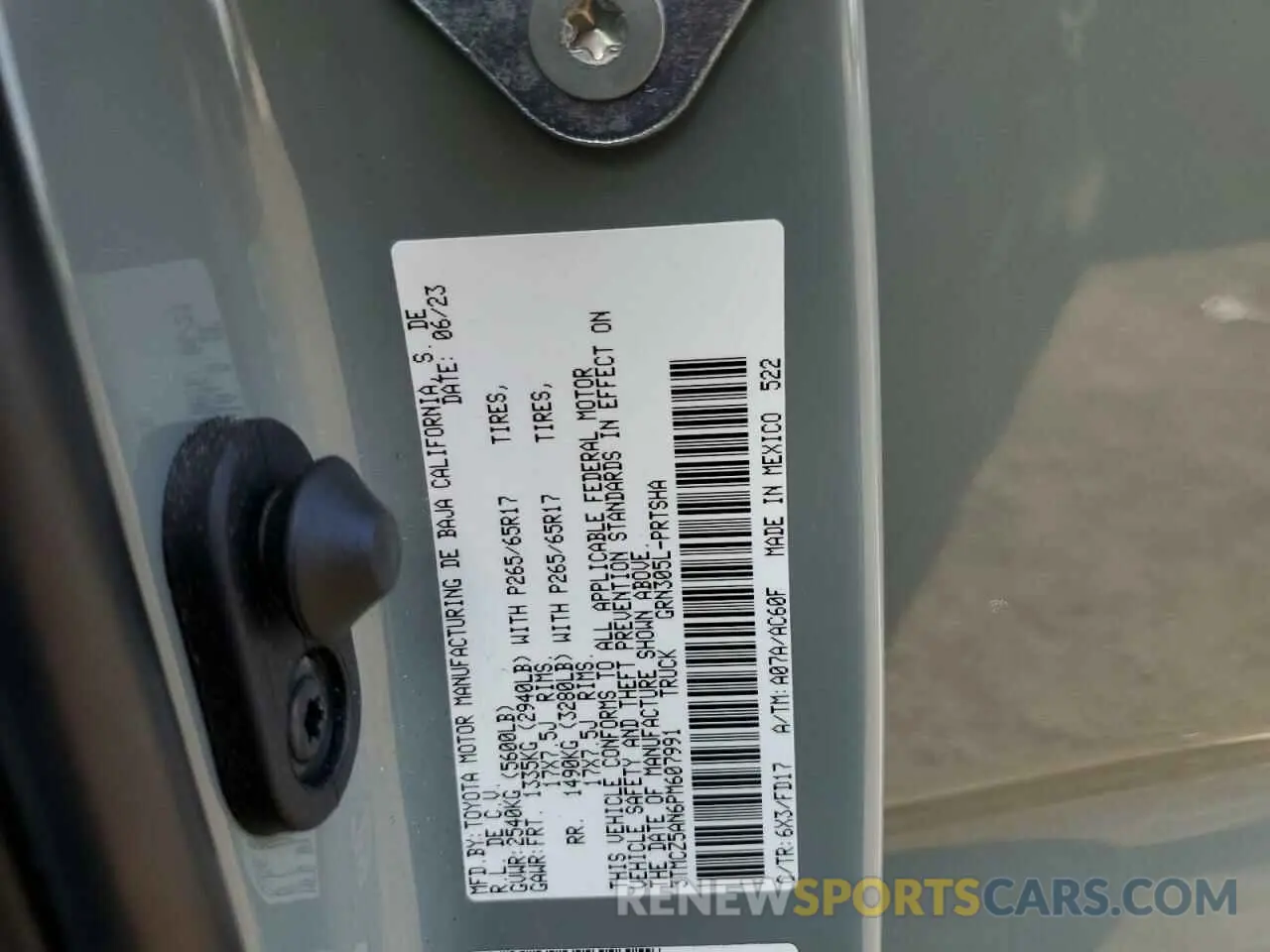 12 Photograph of a damaged car 3TMCZ5AN6PM607991 TOYOTA TACOMA 2023