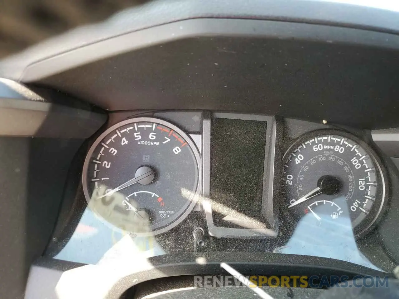9 Фотография поврежденного автомобиля 3TMCZ5AN7PM649683 TOYOTA TACOMA 2023