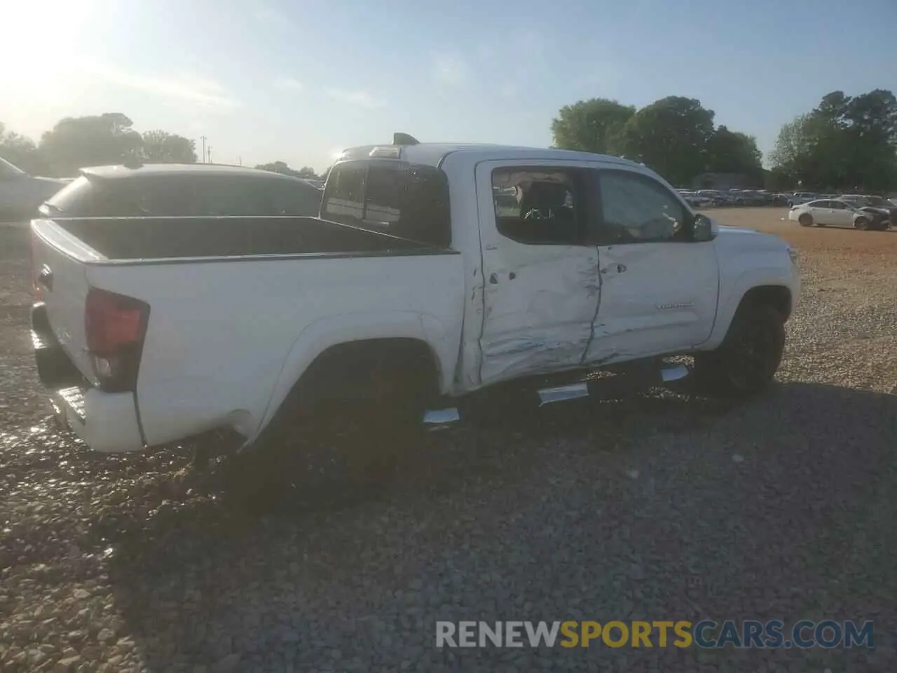 3 Photograph of a damaged car 3TMCZ5AN8PM615428 TOYOTA TACOMA 2023