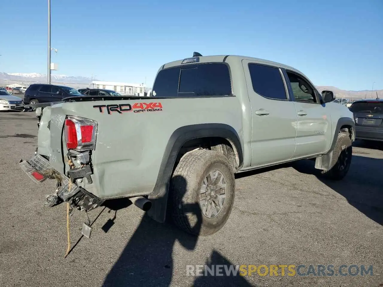 3 Фотография поврежденного автомобиля 3TMCZ5AN8PM619866 TOYOTA TACOMA 2023