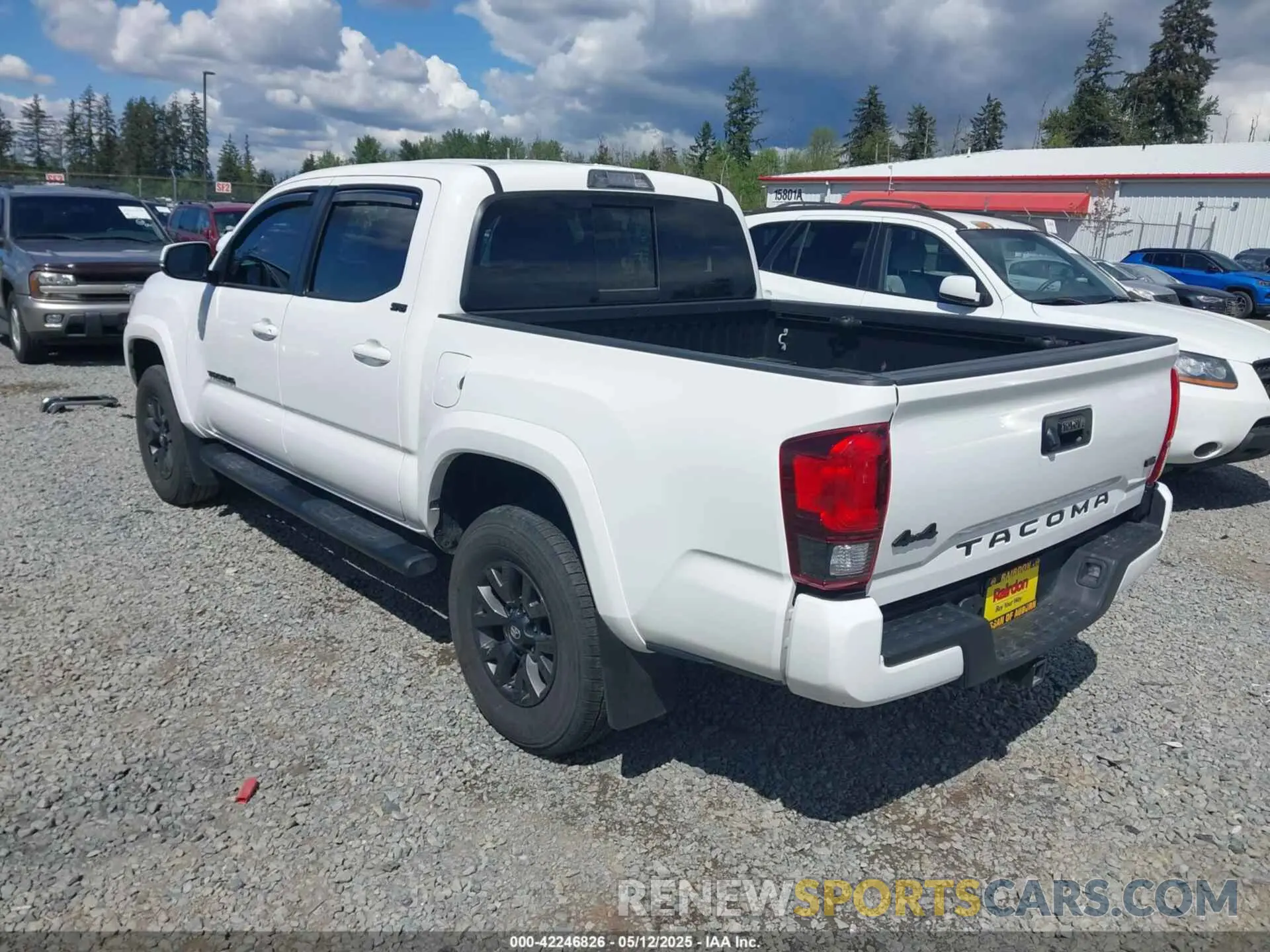 3 Photograph of a damaged car 3TMCZ5AN8PM632794 TOYOTA TACOMA 2023
