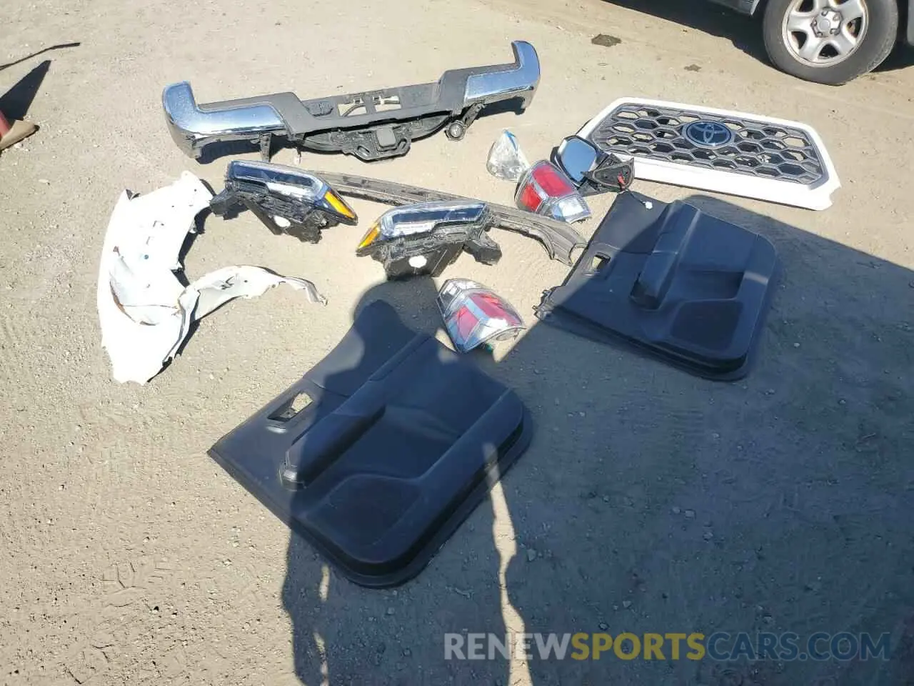 12 Photograph of a damaged car 3TMCZ5AN8PM645013 TOYOTA TACOMA 2023