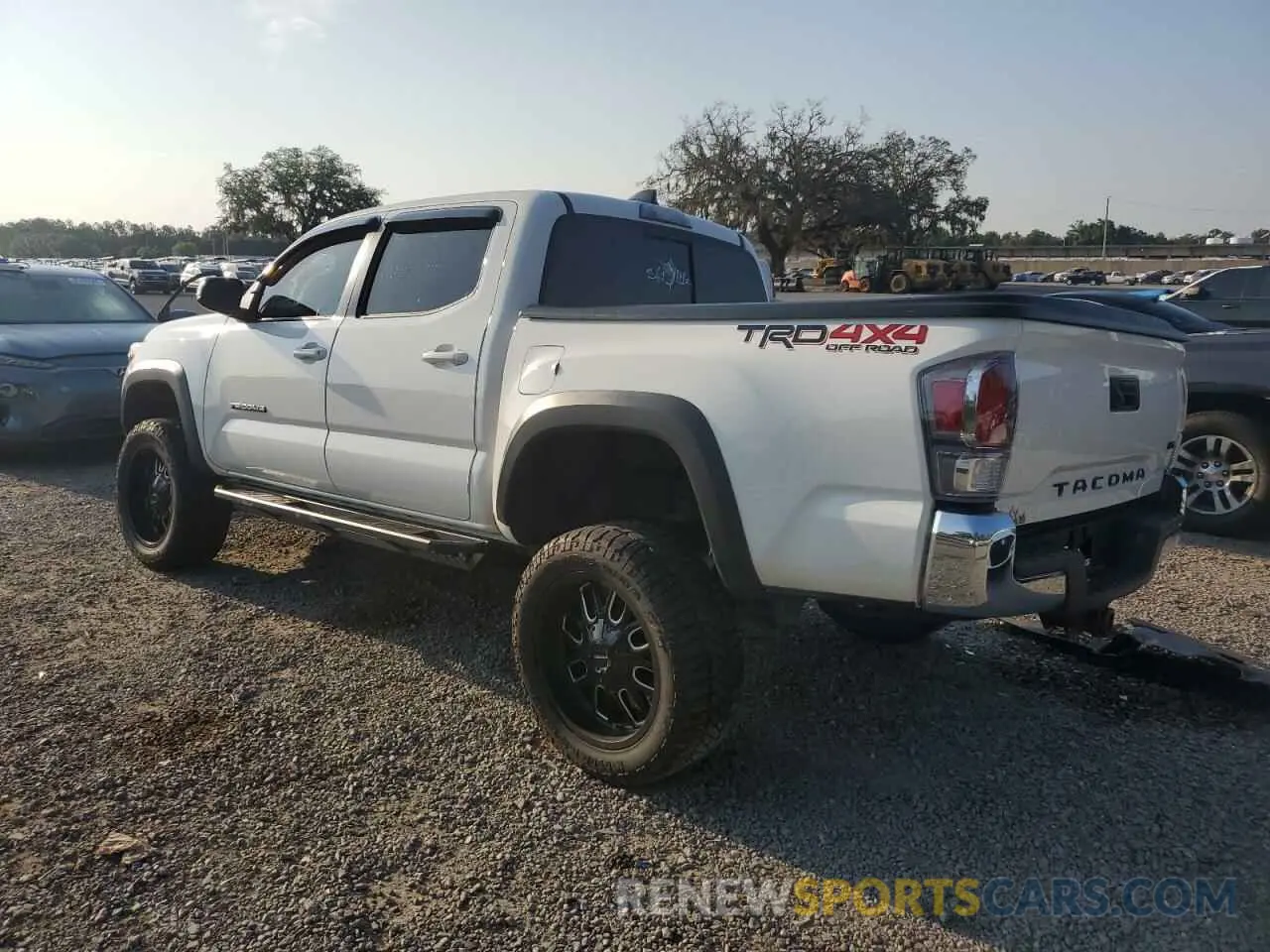 2 Фотография поврежденного автомобиля 3TMCZ5AN9PM542523 TOYOTA TACOMA 2023