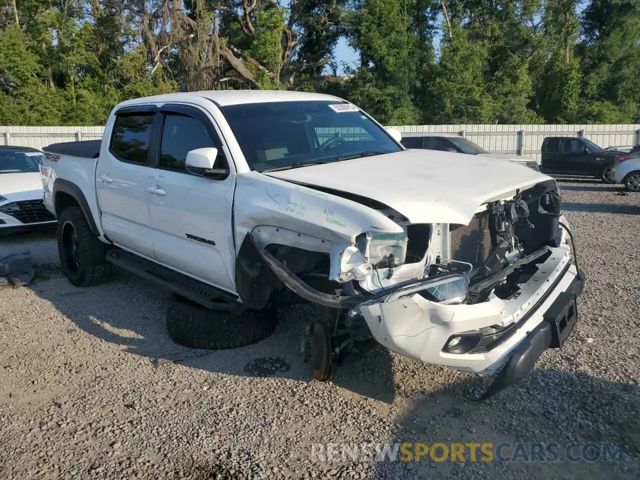 4 Фотография поврежденного автомобиля 3TMCZ5AN9PM542523 TOYOTA TACOMA 2023