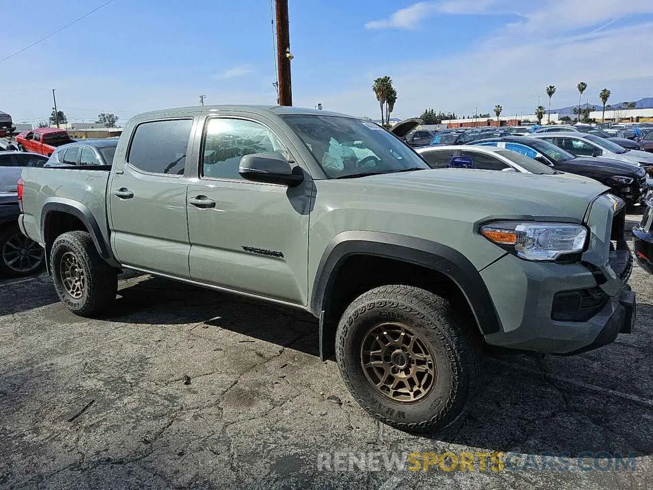 4 Фотография поврежденного автомобиля 3TMCZ5AN9PM622663 TOYOTA TACOMA 2023