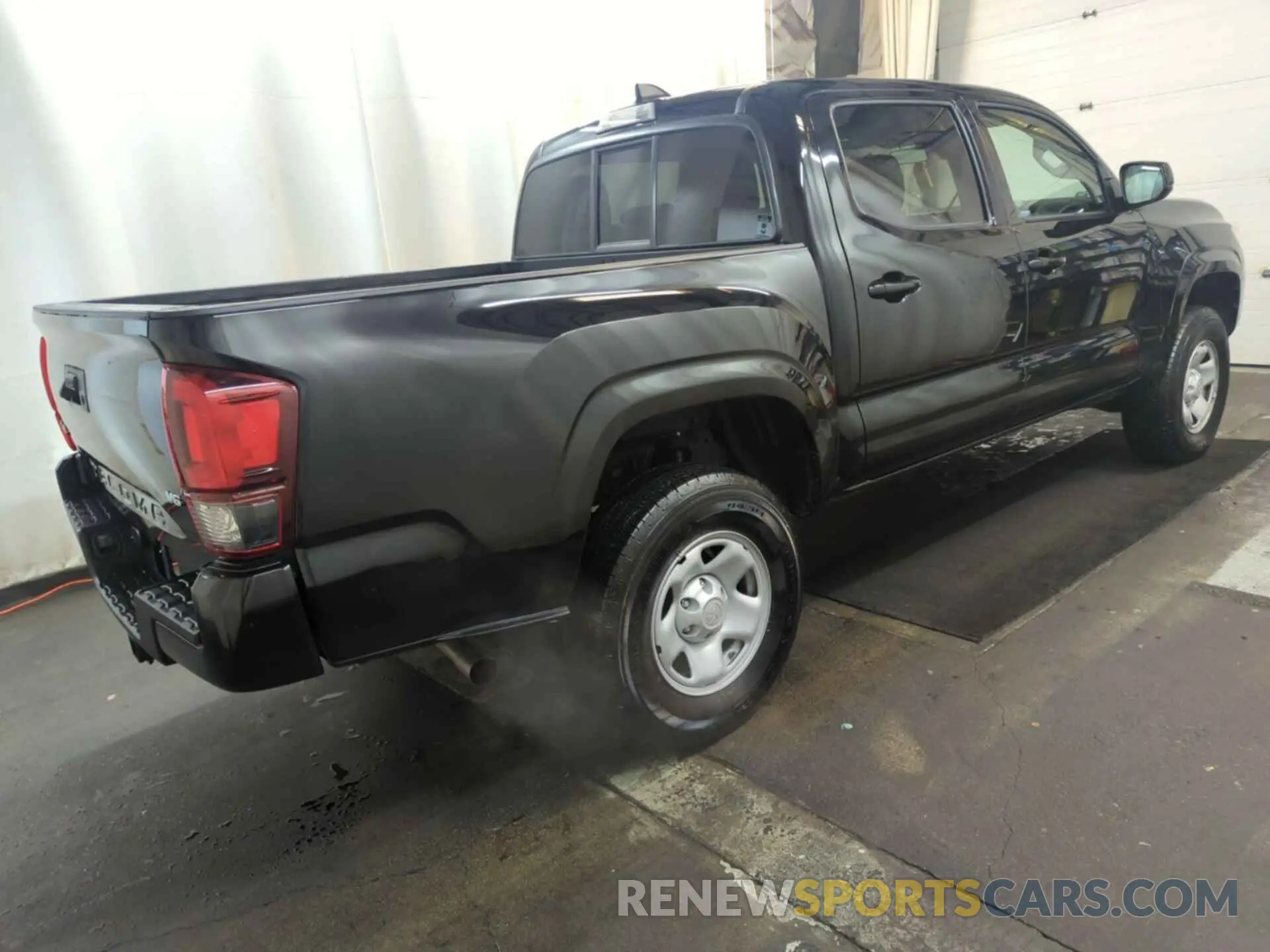 15 Photograph of a damaged car 3TMCZ5ANXPM542904 TOYOTA TACOMA 2023