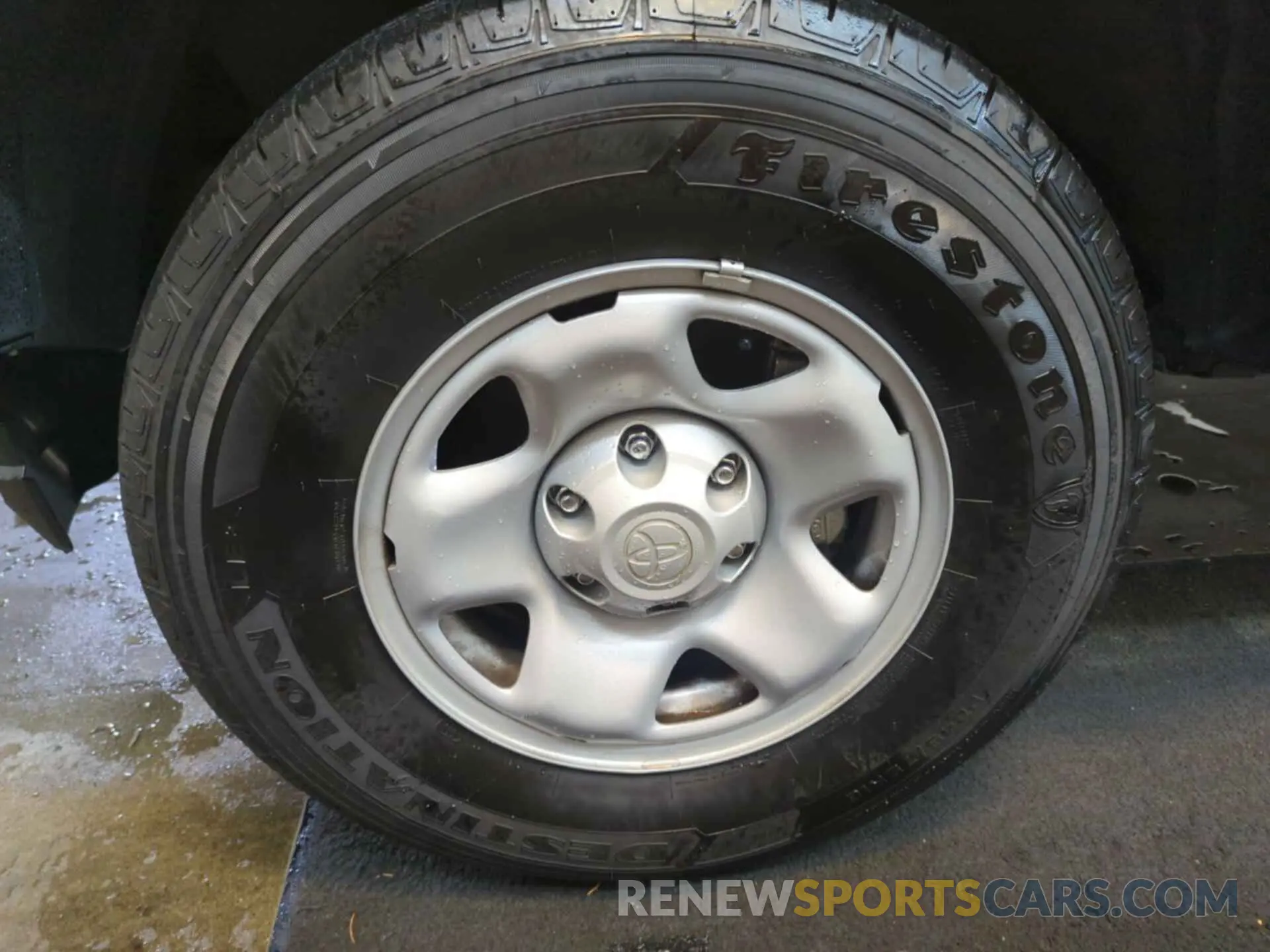 18 Photograph of a damaged car 3TMCZ5ANXPM542904 TOYOTA TACOMA 2023