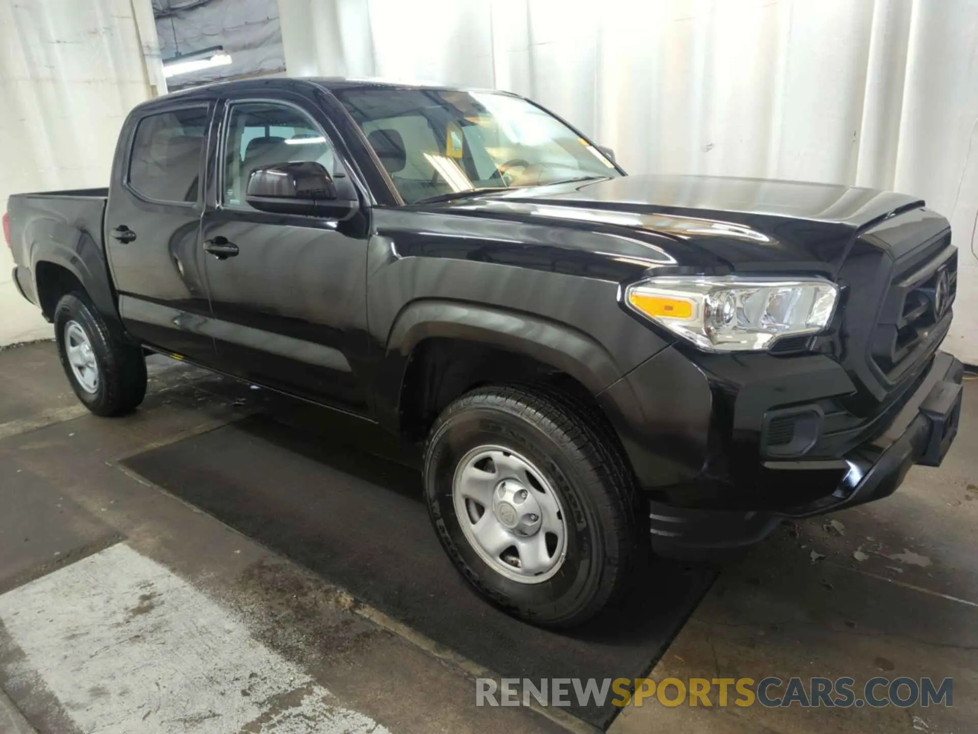 22 Photograph of a damaged car 3TMCZ5ANXPM542904 TOYOTA TACOMA 2023