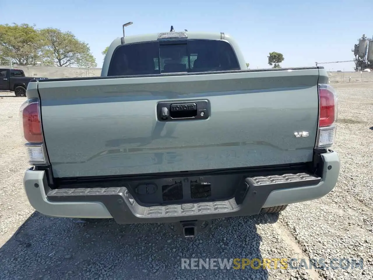 6 Photograph of a damaged car 3TMCZ5ANXPM573733 TOYOTA TACOMA 2023