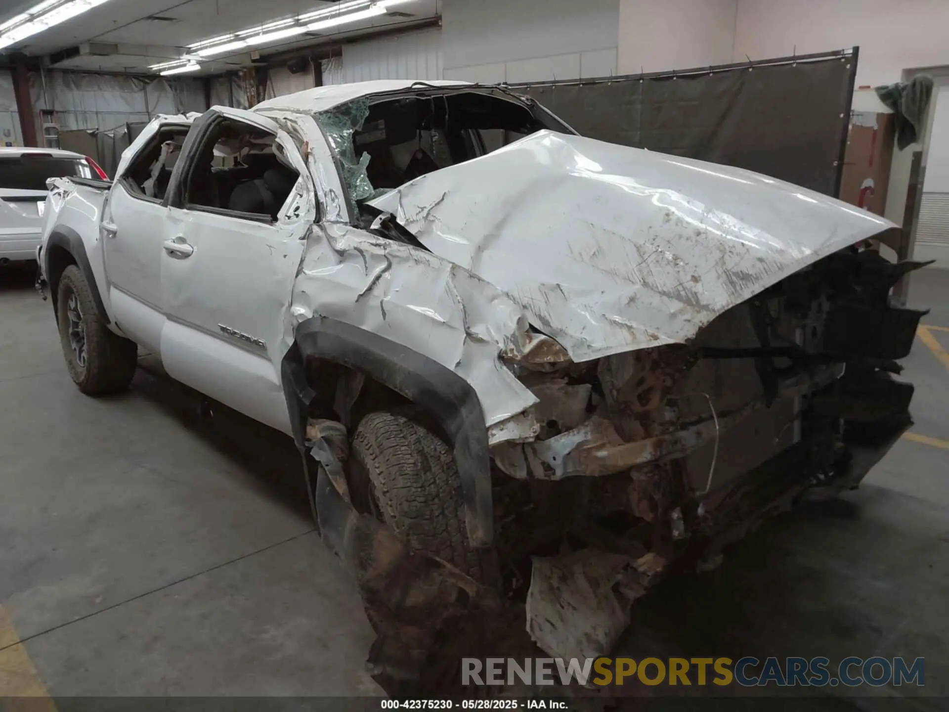 1 Photograph of a damaged car 3TMCZ5ANXPM652495 TOYOTA TACOMA 2023