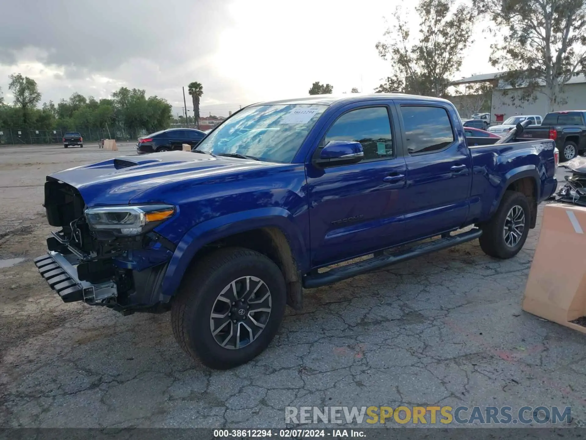 2 Фотография поврежденного автомобиля 3TMDZ5BN0PM166037 TOYOTA TACOMA 2023