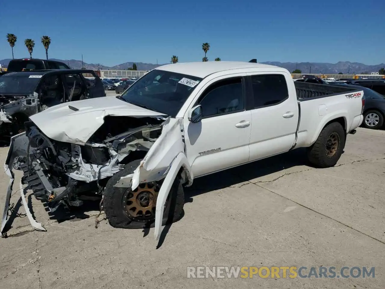 1 Фотография поврежденного автомобиля 3TMDZ5BN2PM168615 TOYOTA TACOMA 2023