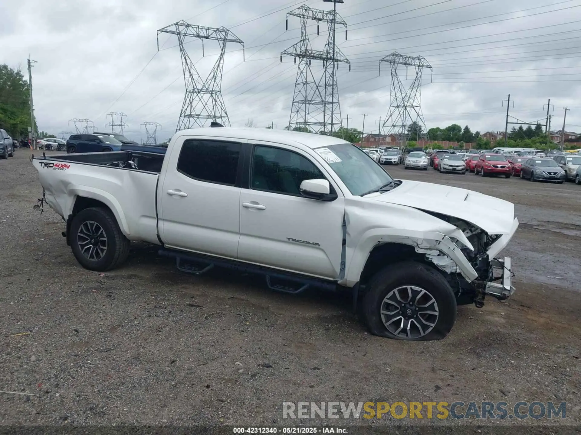 18 Фотография поврежденного автомобиля 3TMDZ5BN3PM141729 TOYOTA TACOMA 2023