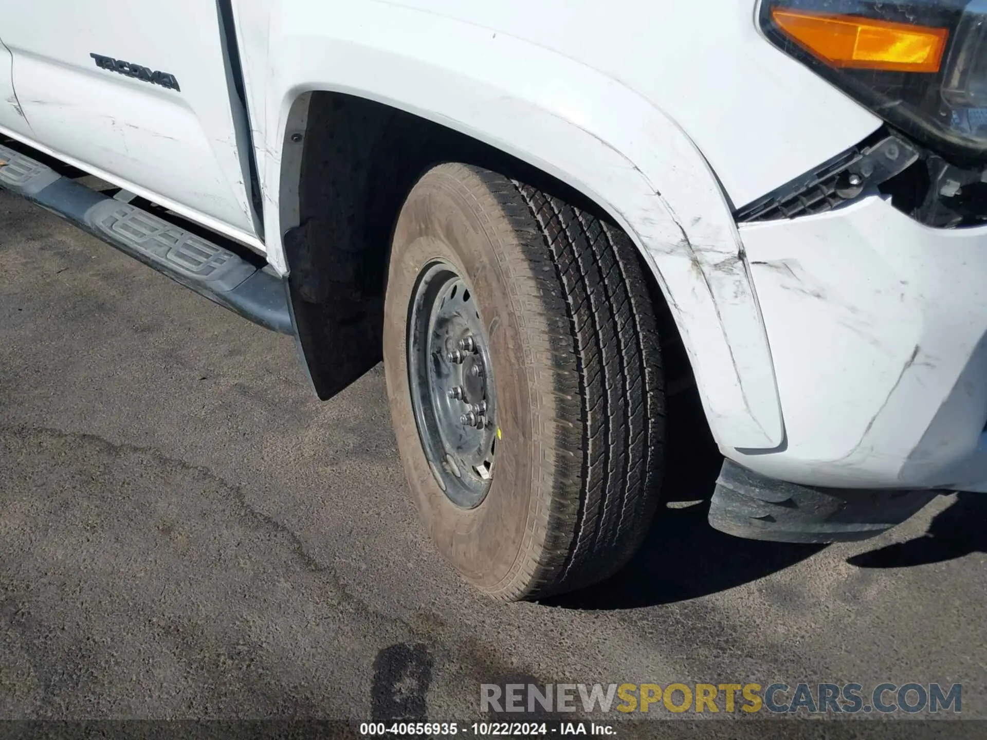 17 Фотография поврежденного автомобиля 3TMDZ5BN3PM142458 TOYOTA TACOMA 2023