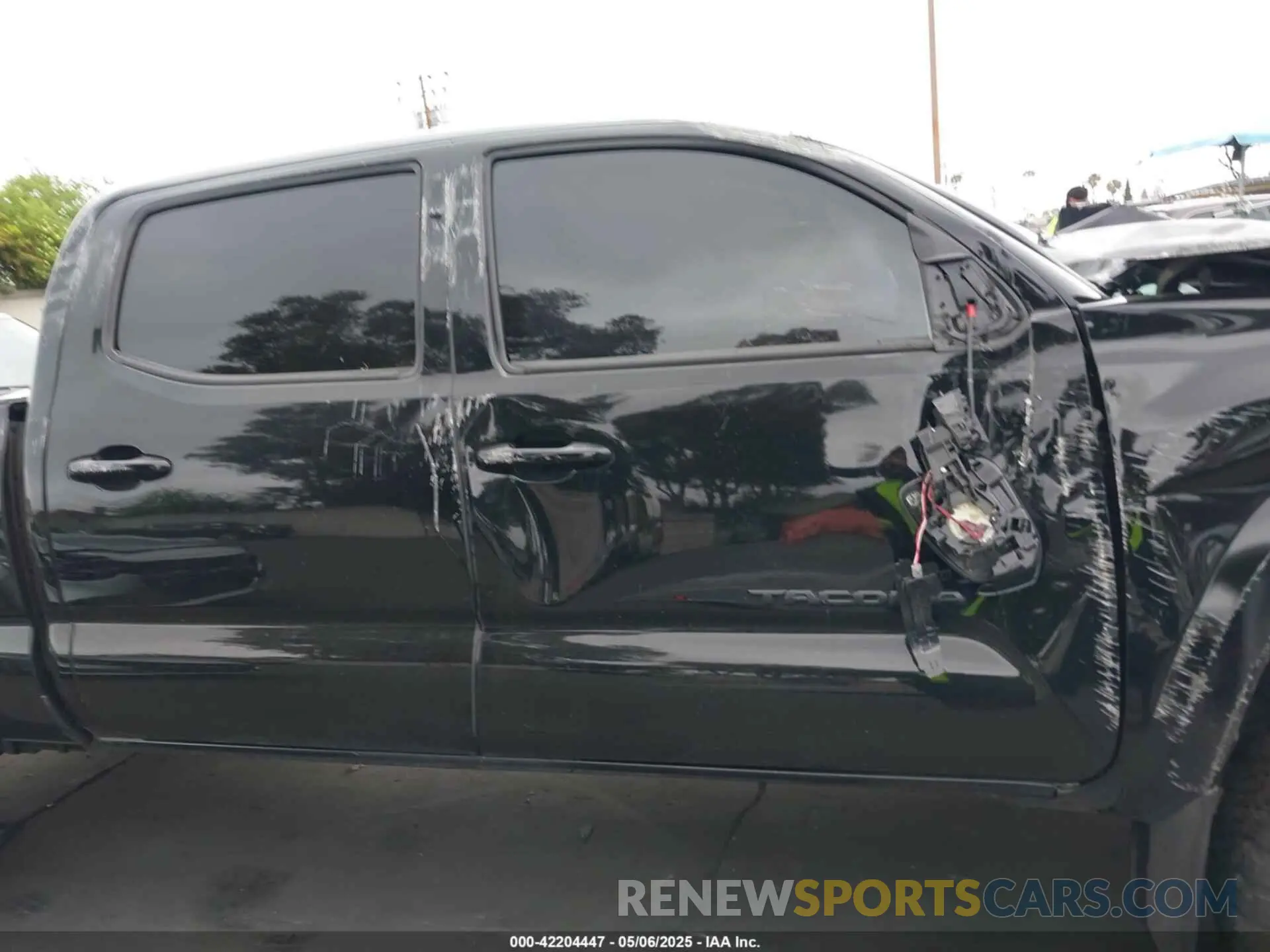 13 Photograph of a damaged car 3TMDZ5BN9PM150970 TOYOTA TACOMA 2023