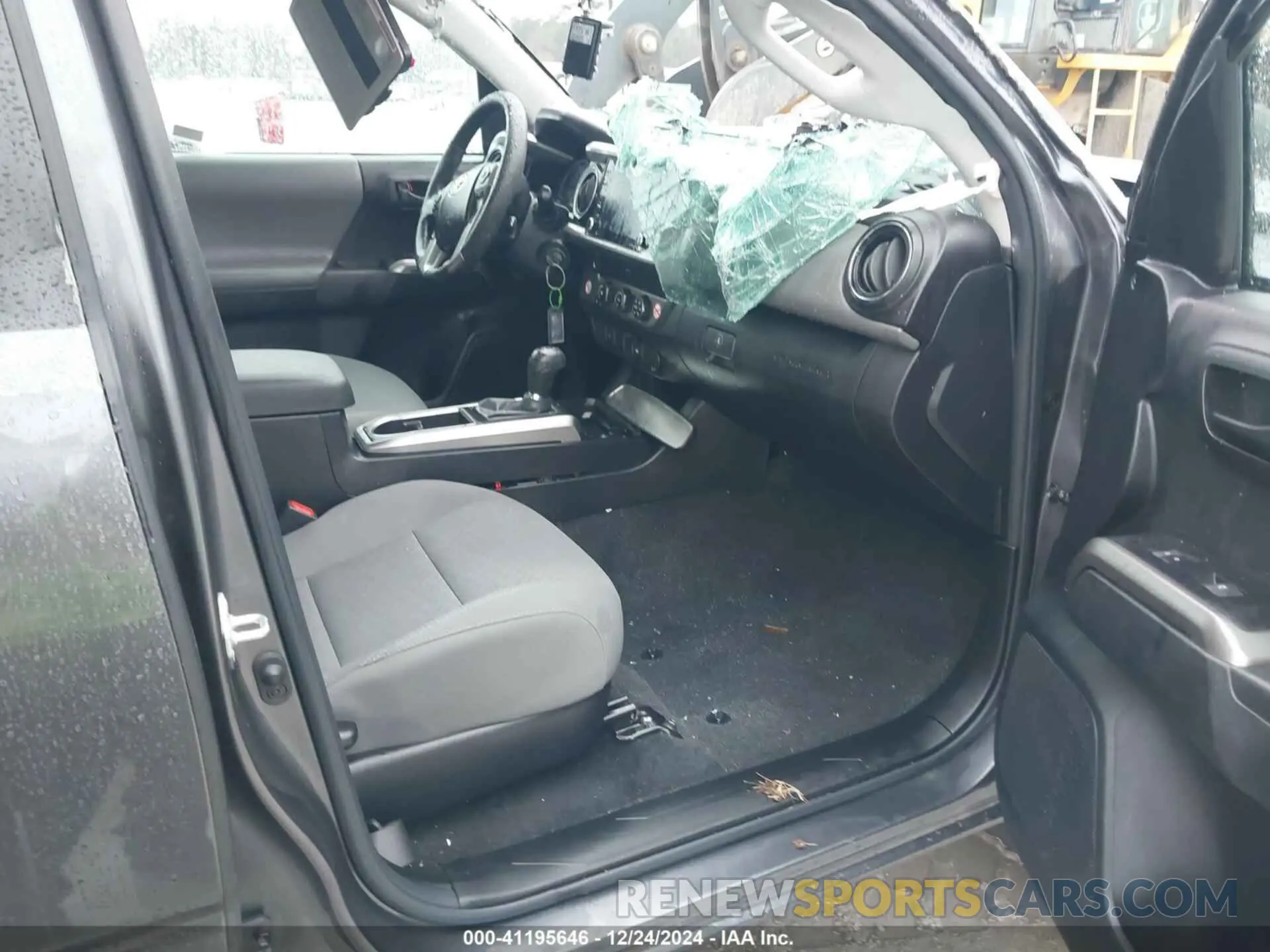 5 Photograph of a damaged car 3TYAX5GN5PT090191 TOYOTA TACOMA 2023