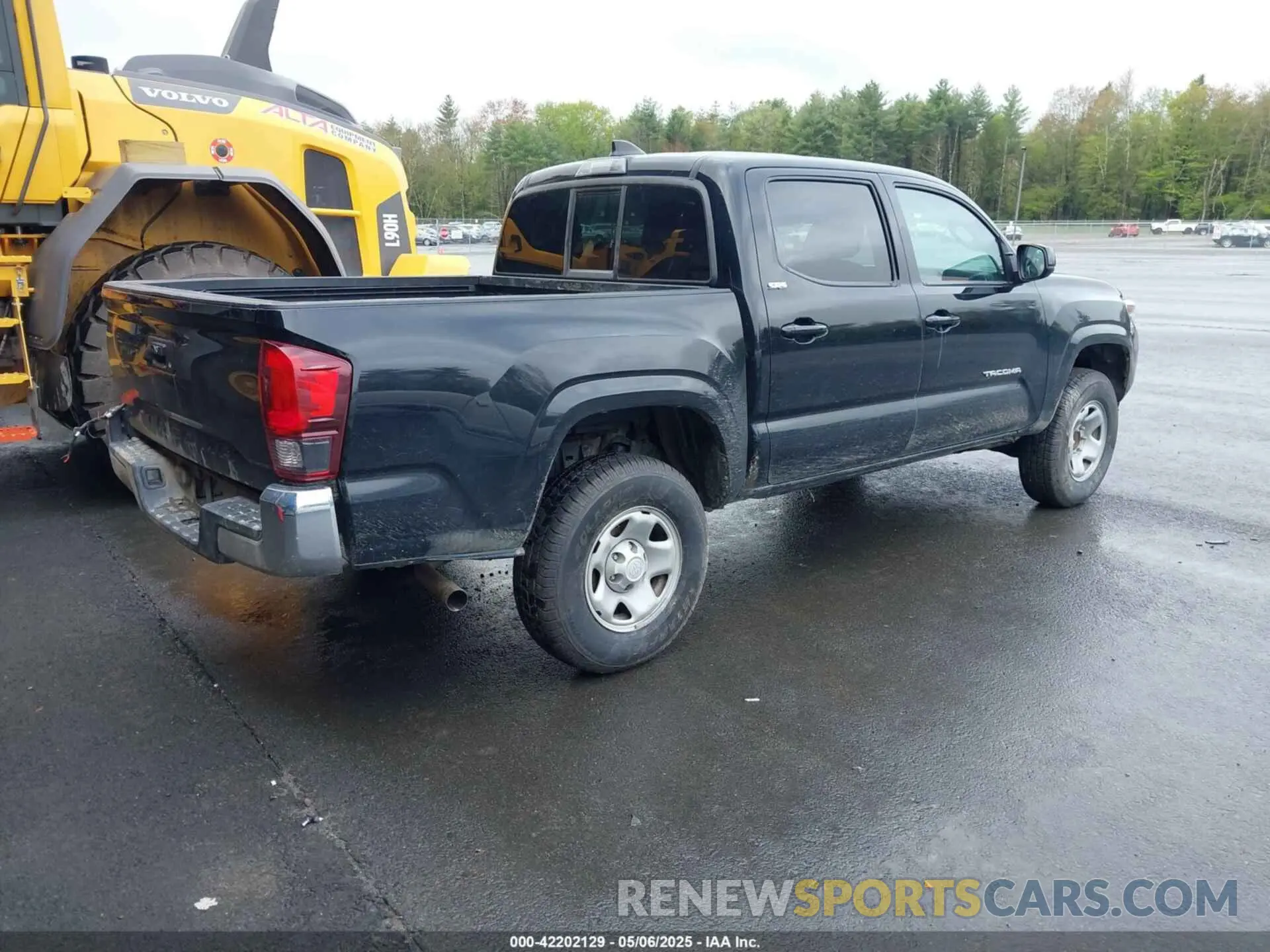 4 Фотография поврежденного автомобиля 3TYAX5GN6PT069611 TOYOTA TACOMA 2023