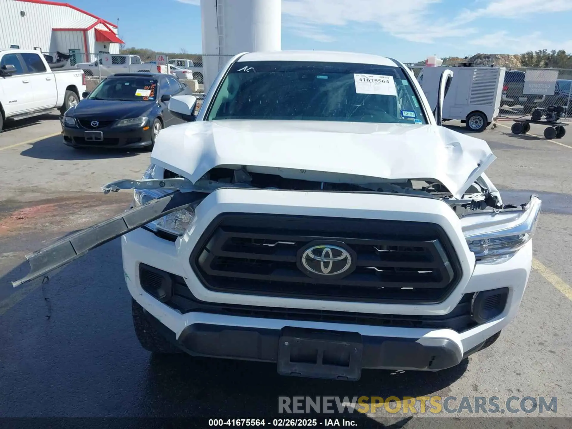 12 Фотография поврежденного автомобиля 3TYAX5GN6PT073481 TOYOTA TACOMA 2023