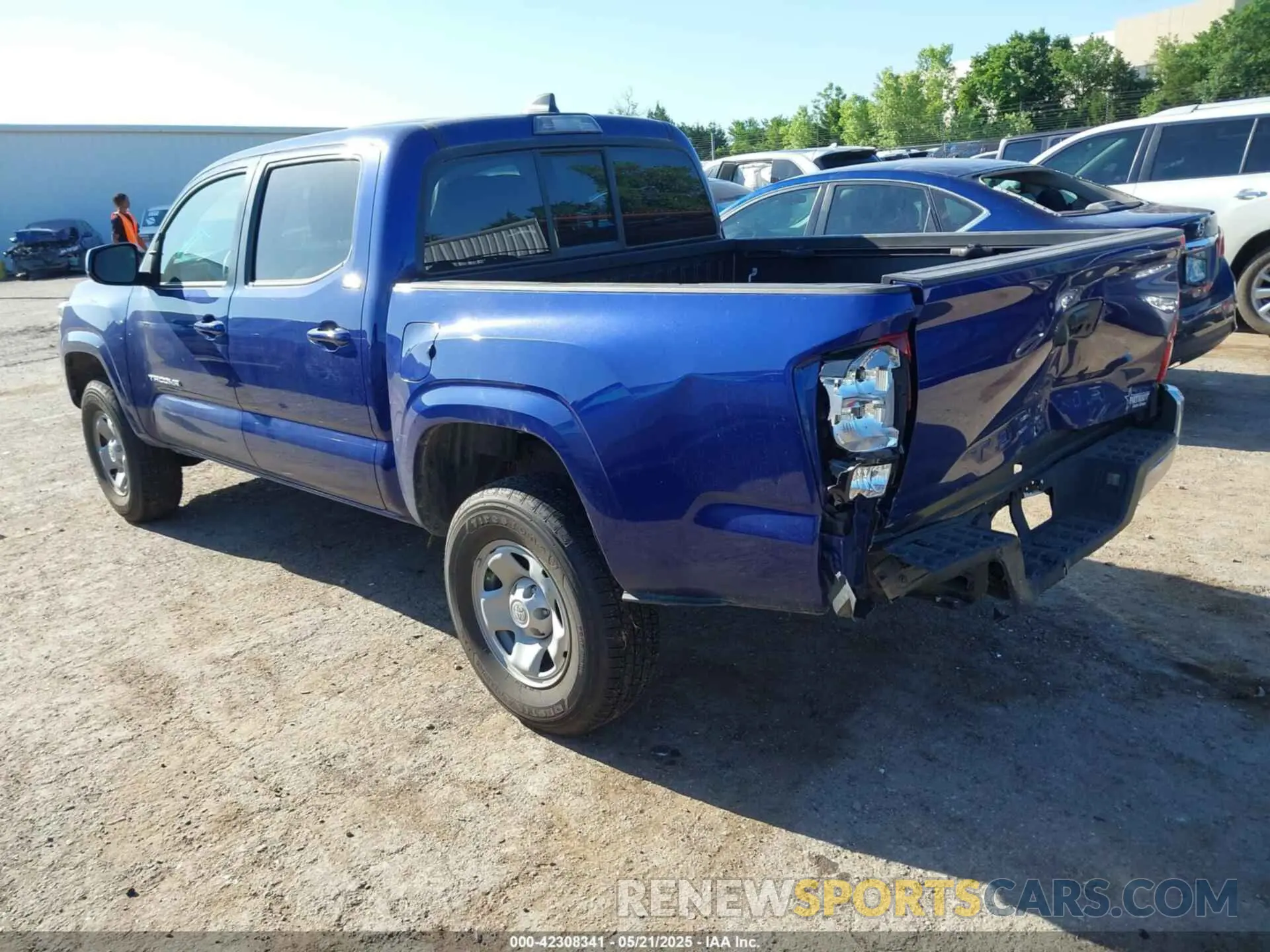 3 Фотография поврежденного автомобиля 3TYAX5GN6PT090409 TOYOTA TACOMA 2023