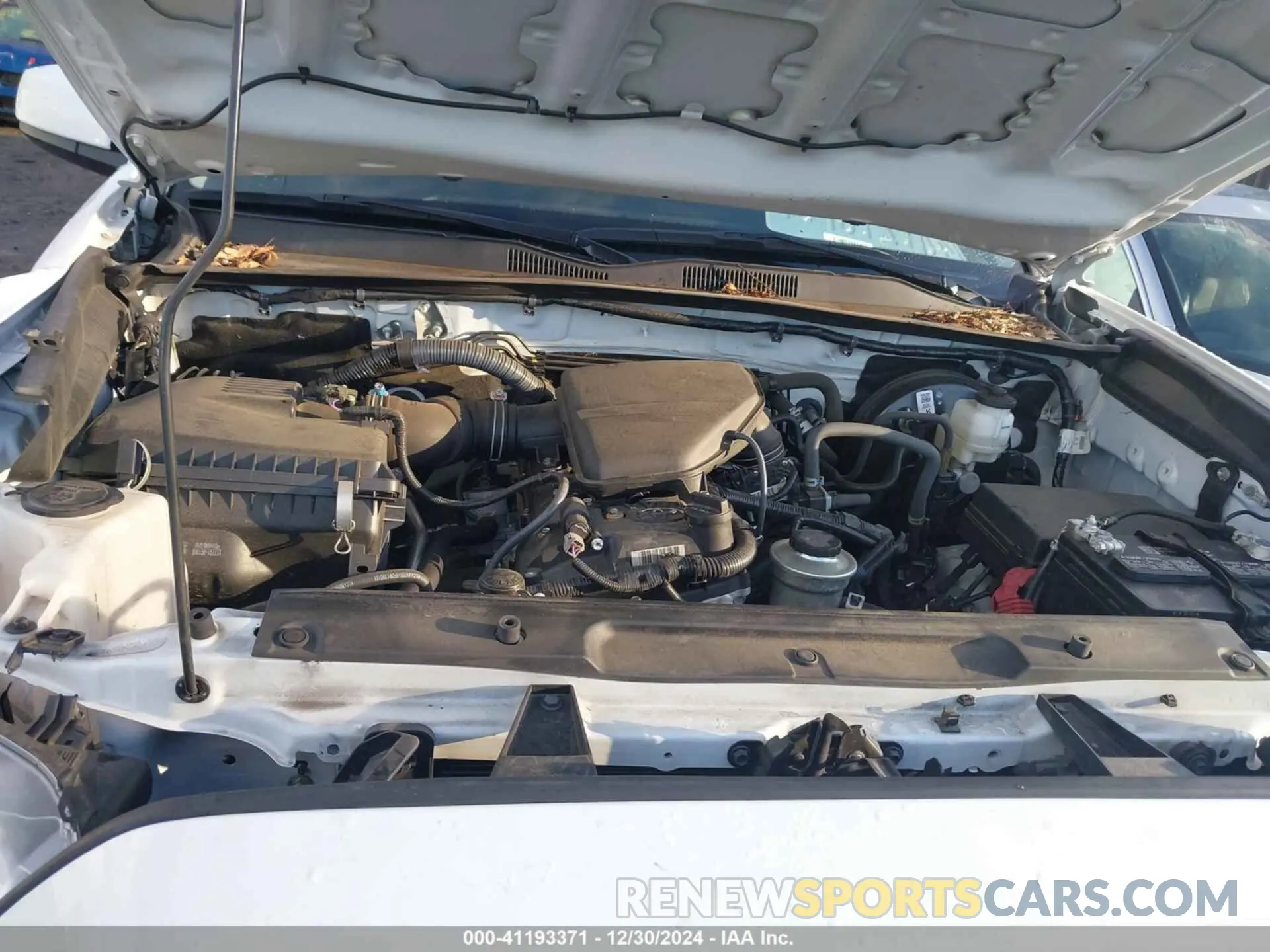 10 Photograph of a damaged car 3TYAX5GNXPT071720 TOYOTA TACOMA 2023